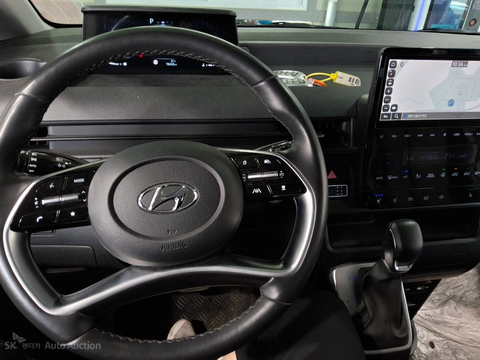 2022 - hyundai staria