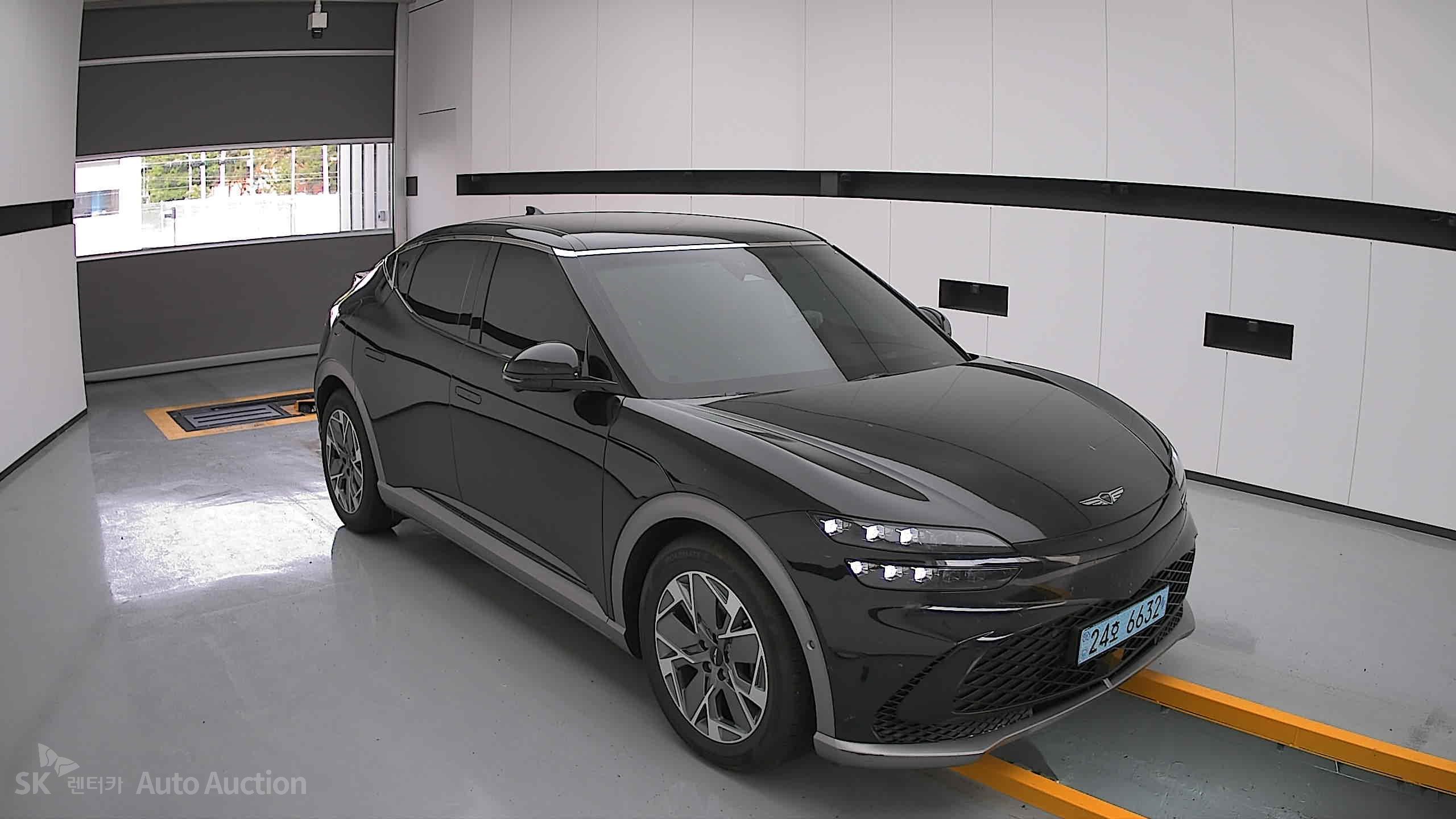 2022 - genesis gv60