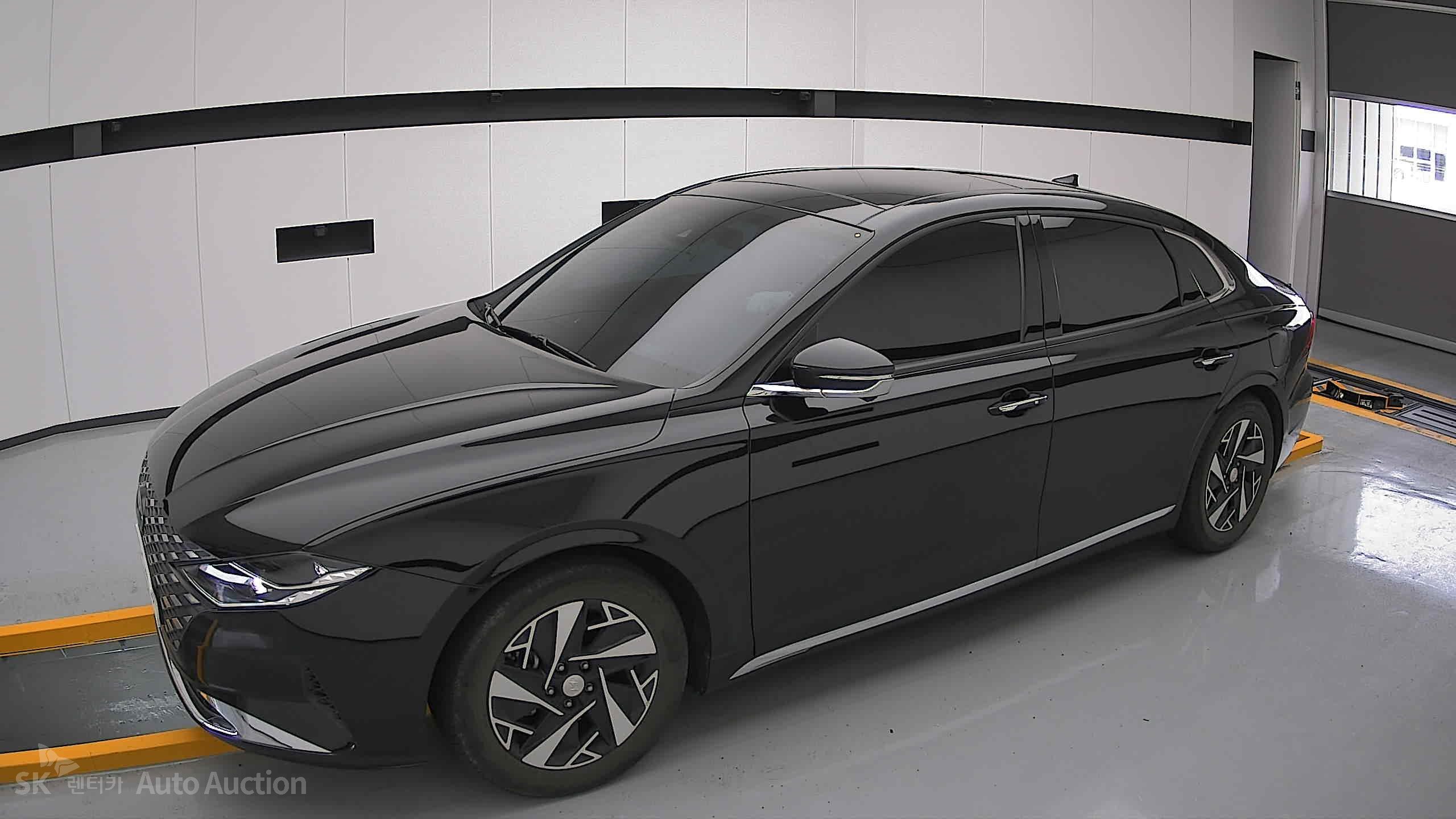 2022 - hyundai grandeur