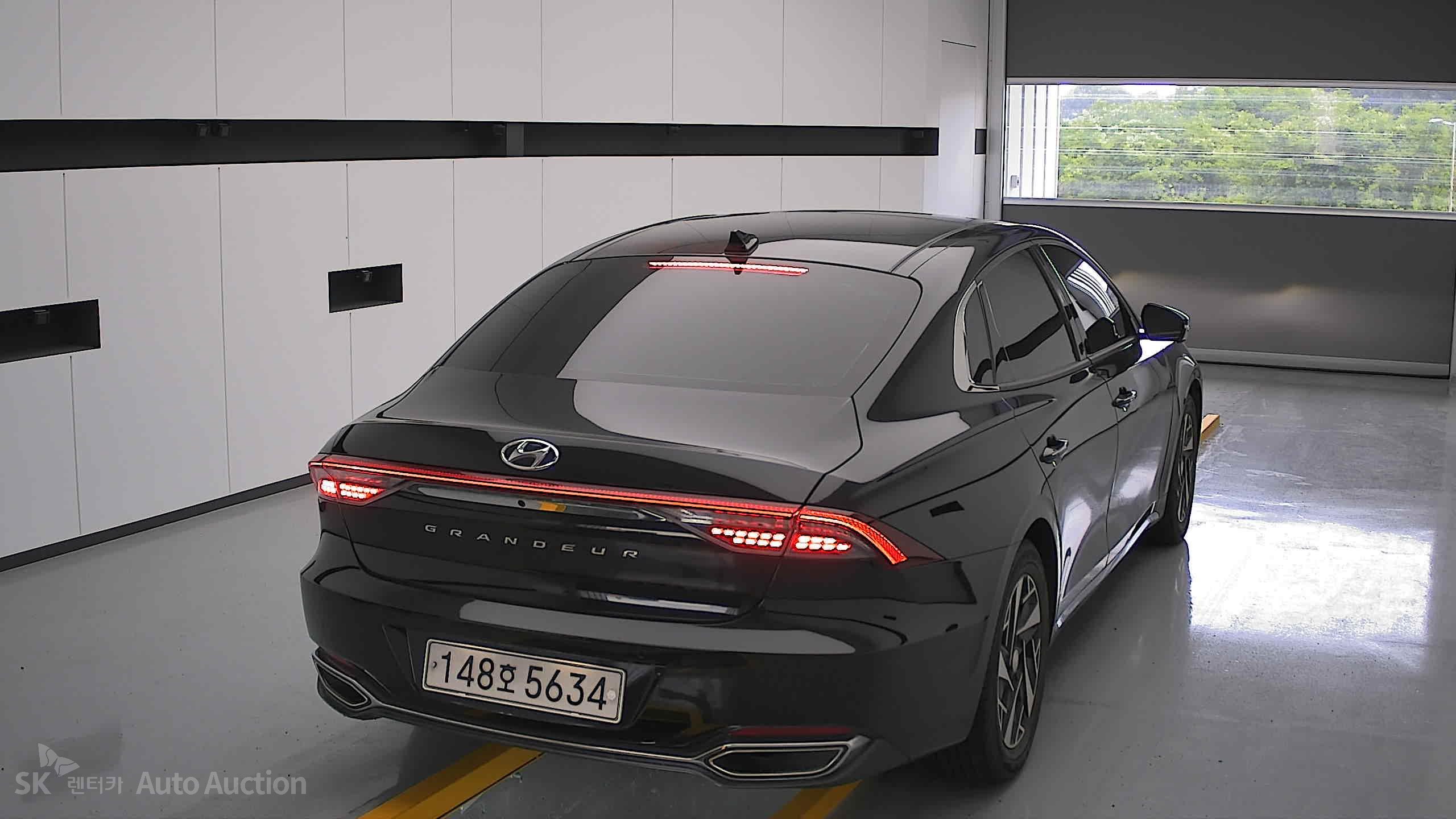 2022 - hyundai grandeur