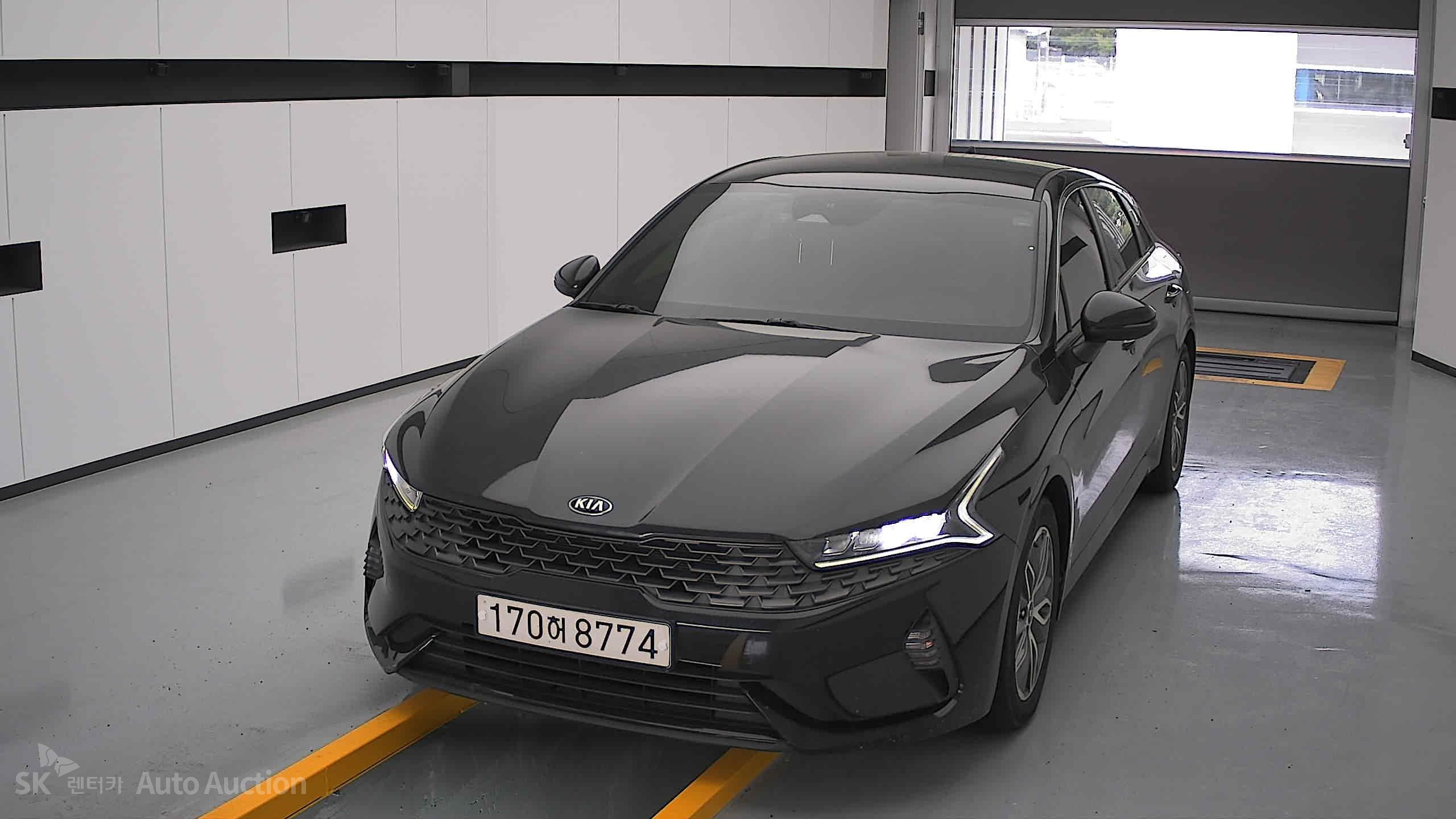 2021 - kia k5