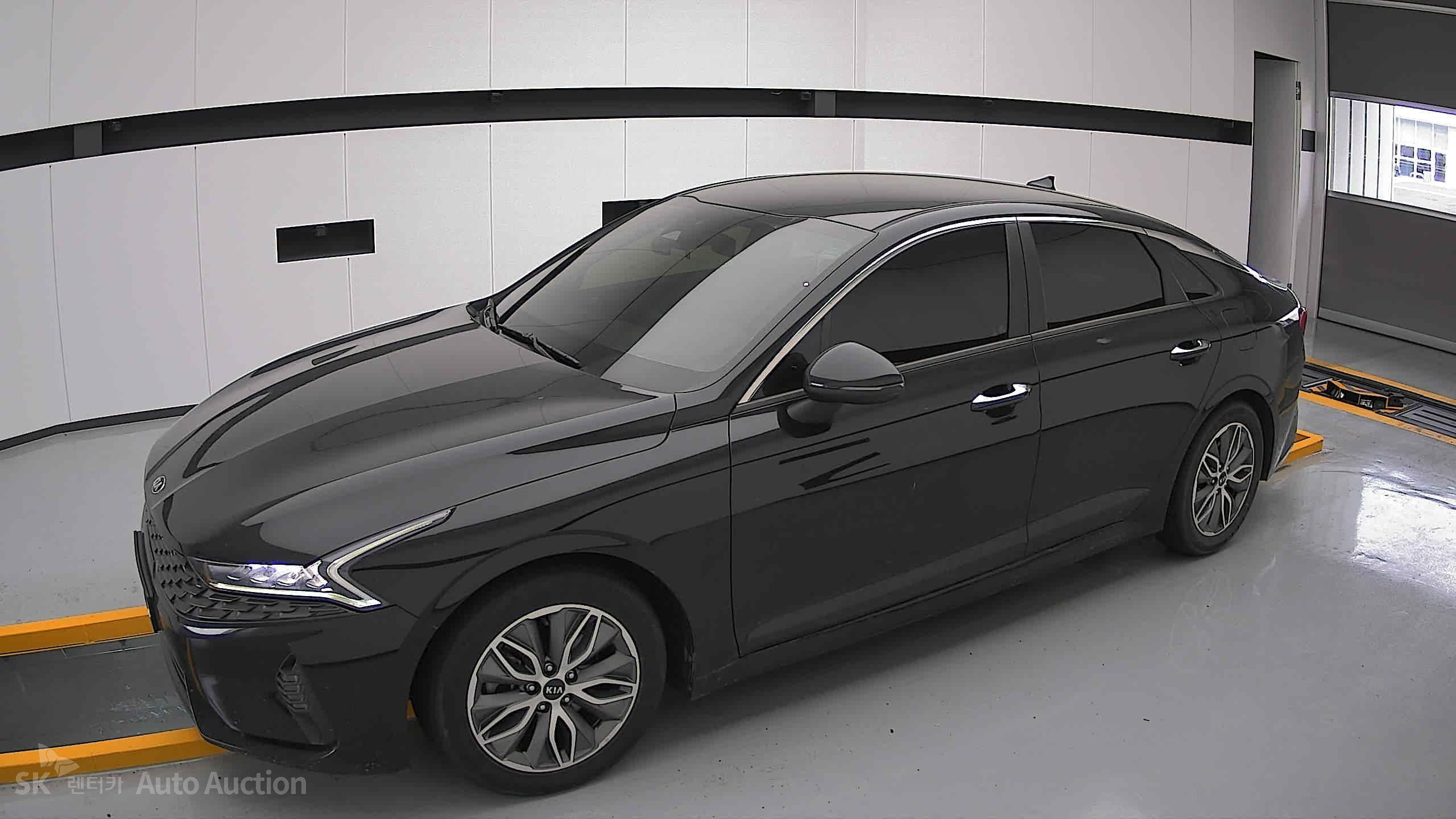2021 - kia k5