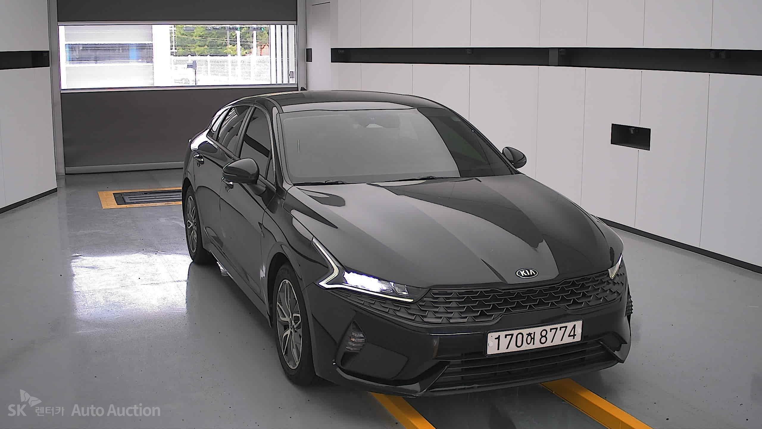 2021 - kia k5