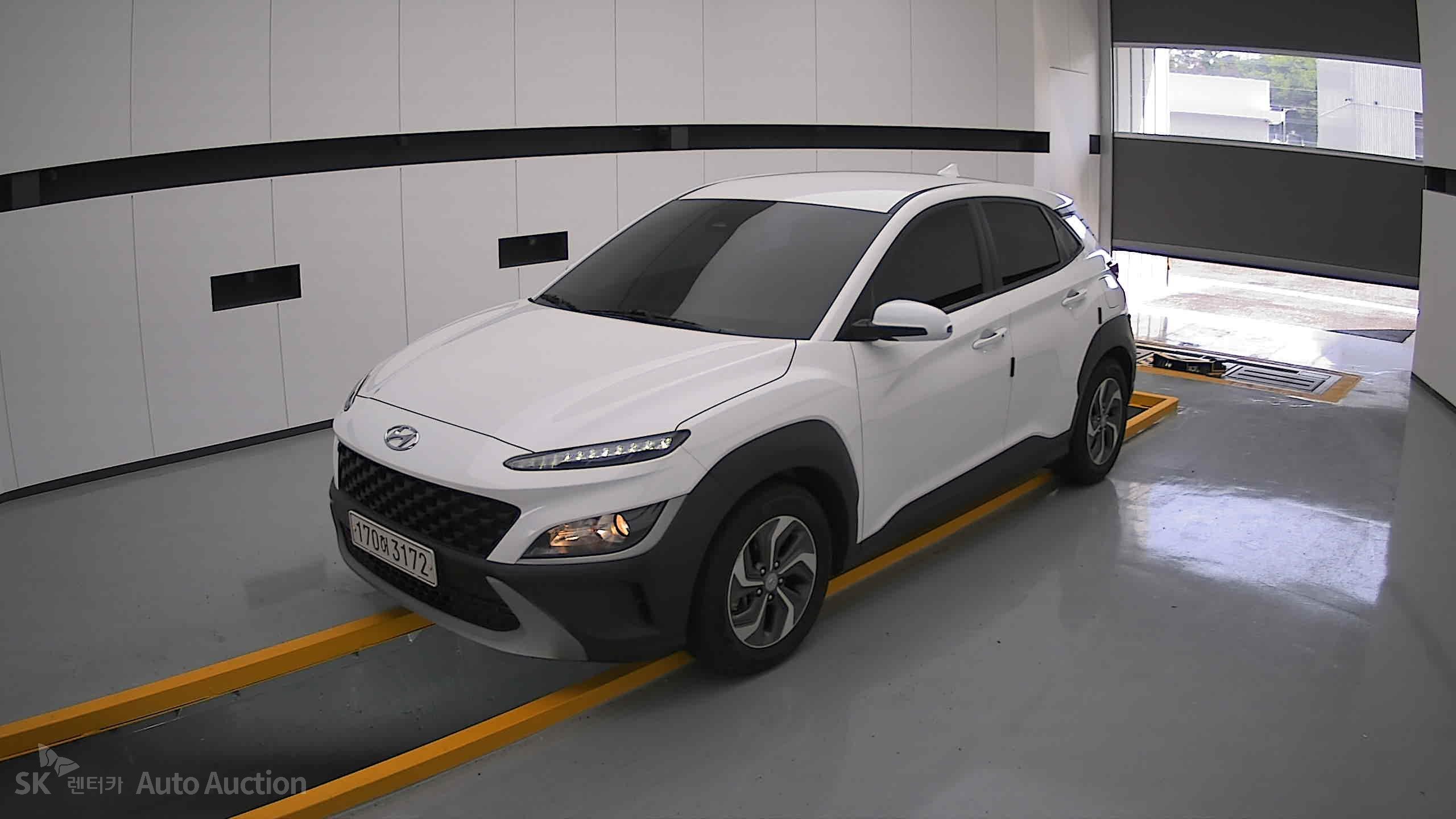 2021 - hyundai kona