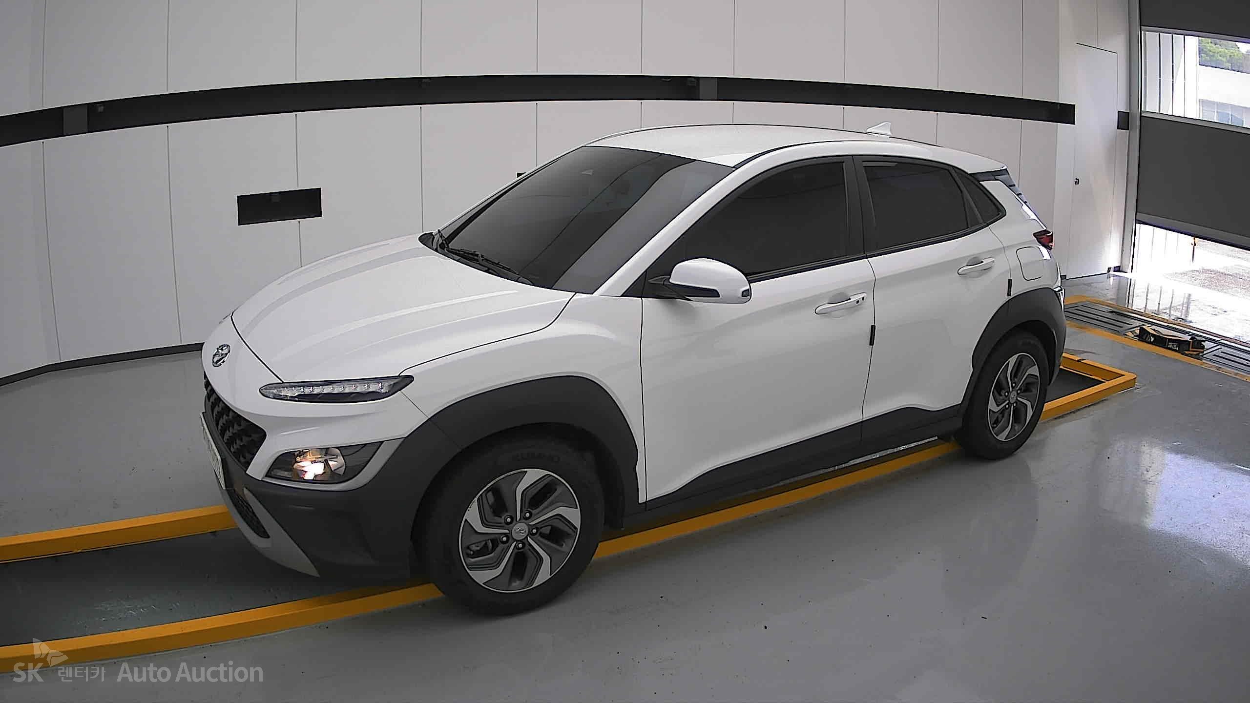 2021 - hyundai kona