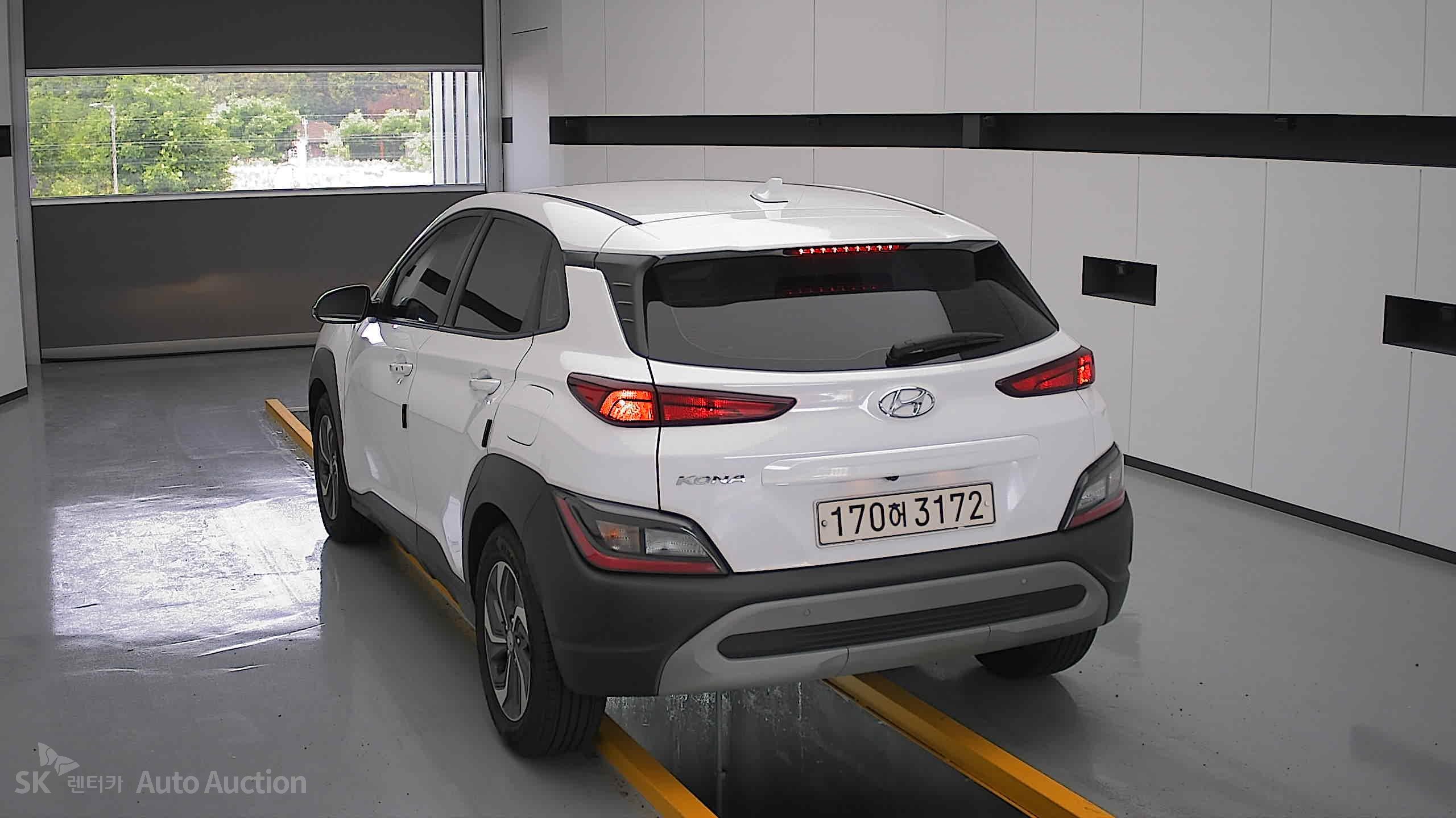2021 - hyundai kona