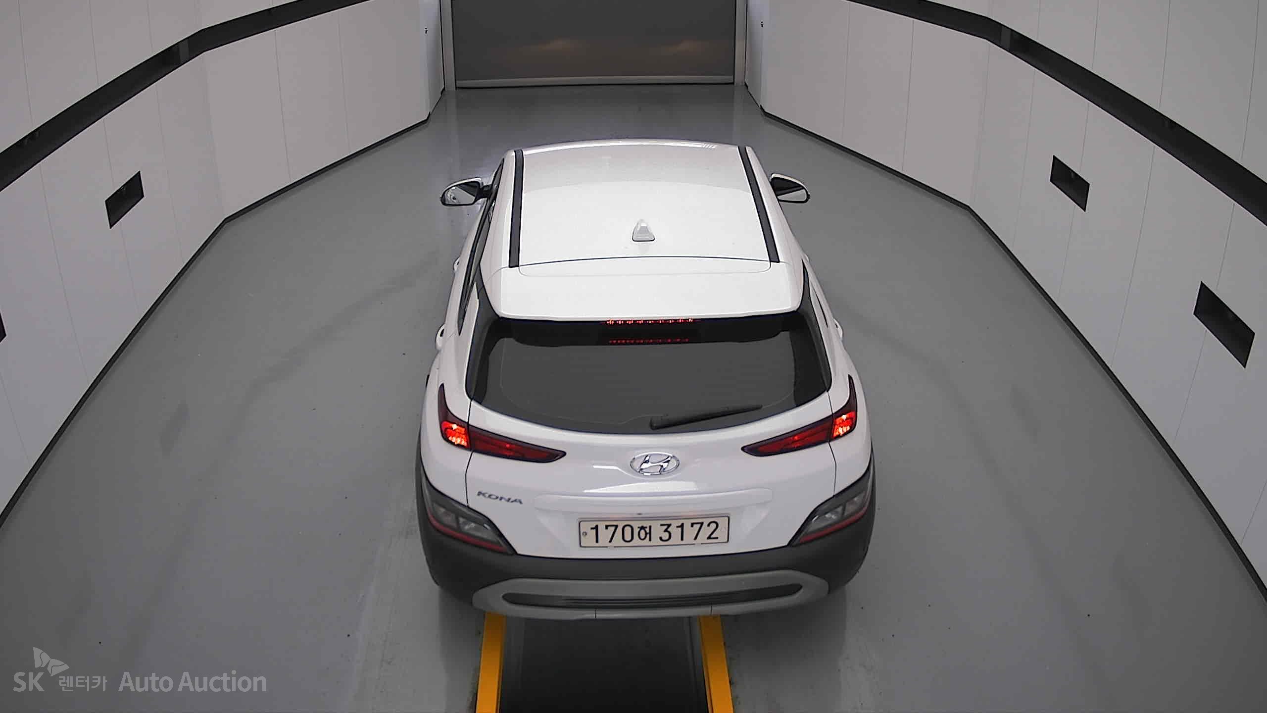 2021 - hyundai kona