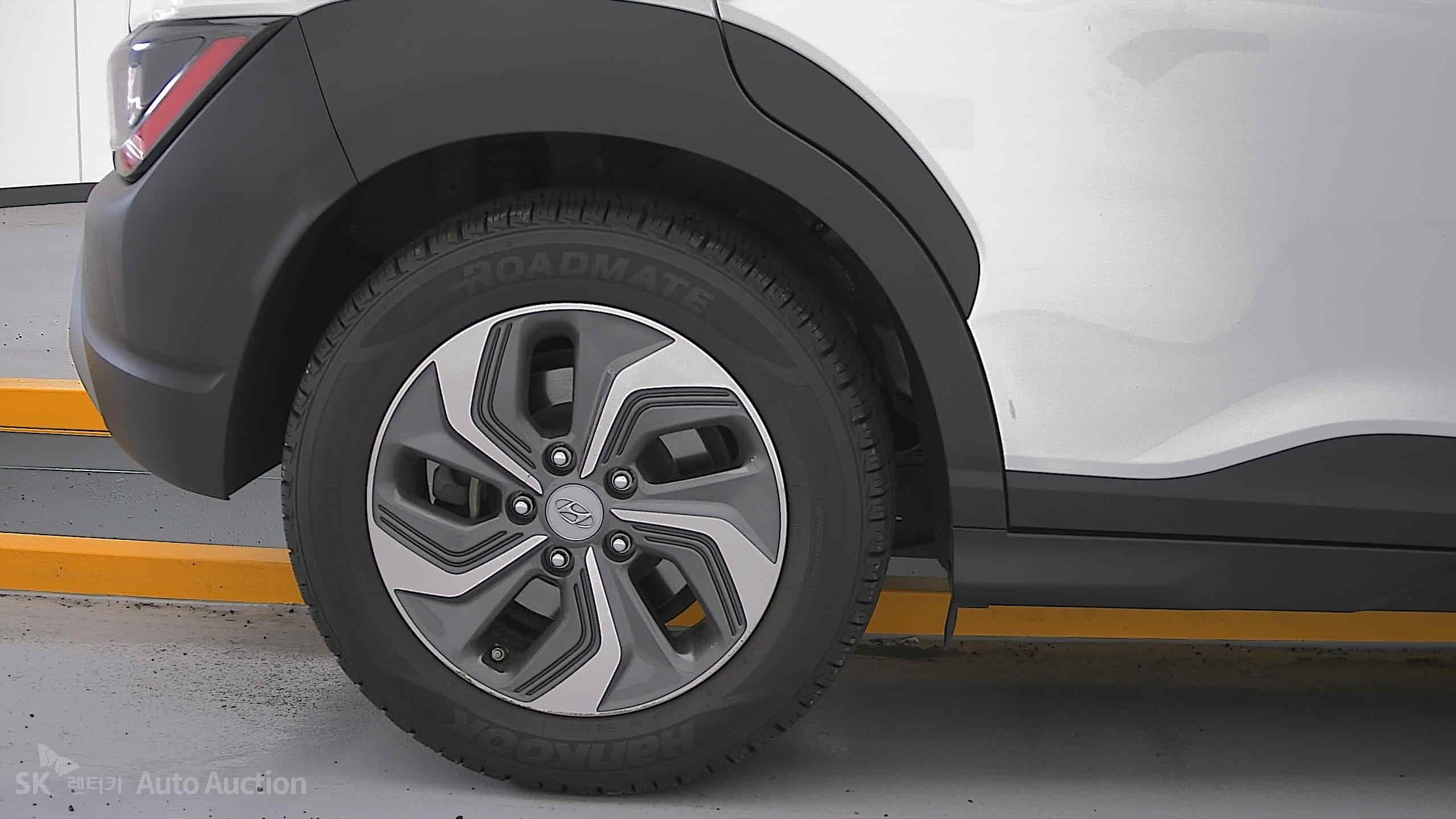 2021 - hyundai kona