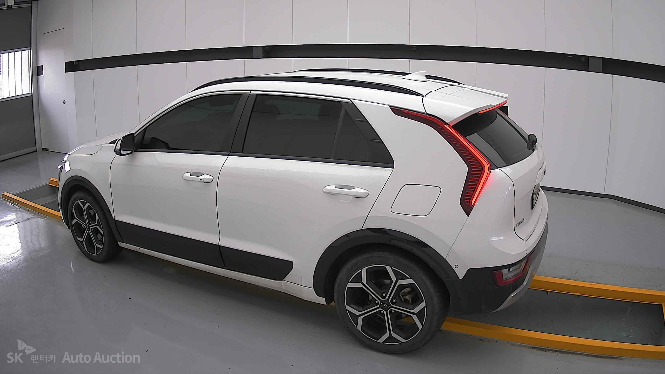 2022 - kia all-new niro