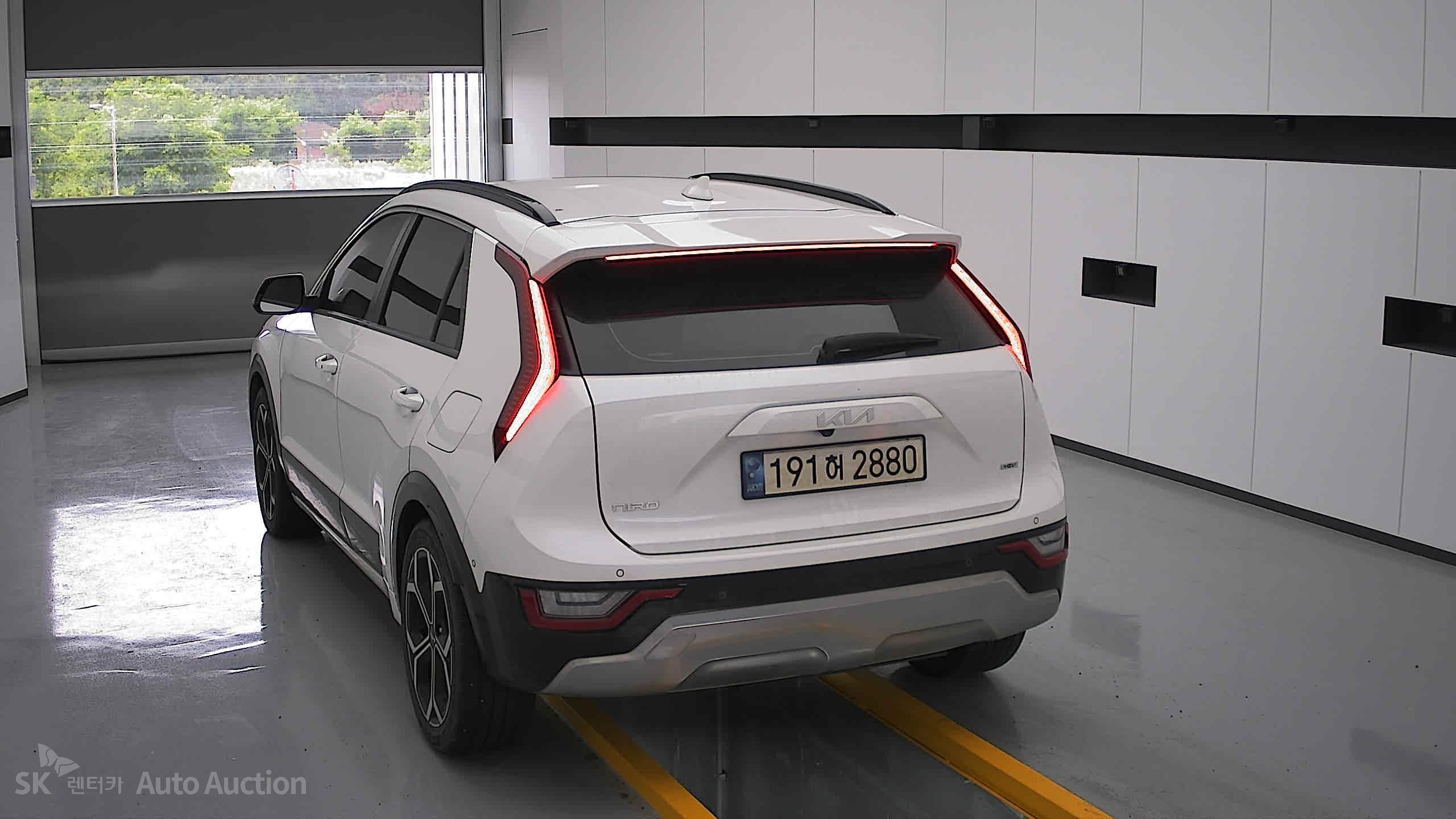2022 - kia all-new niro
