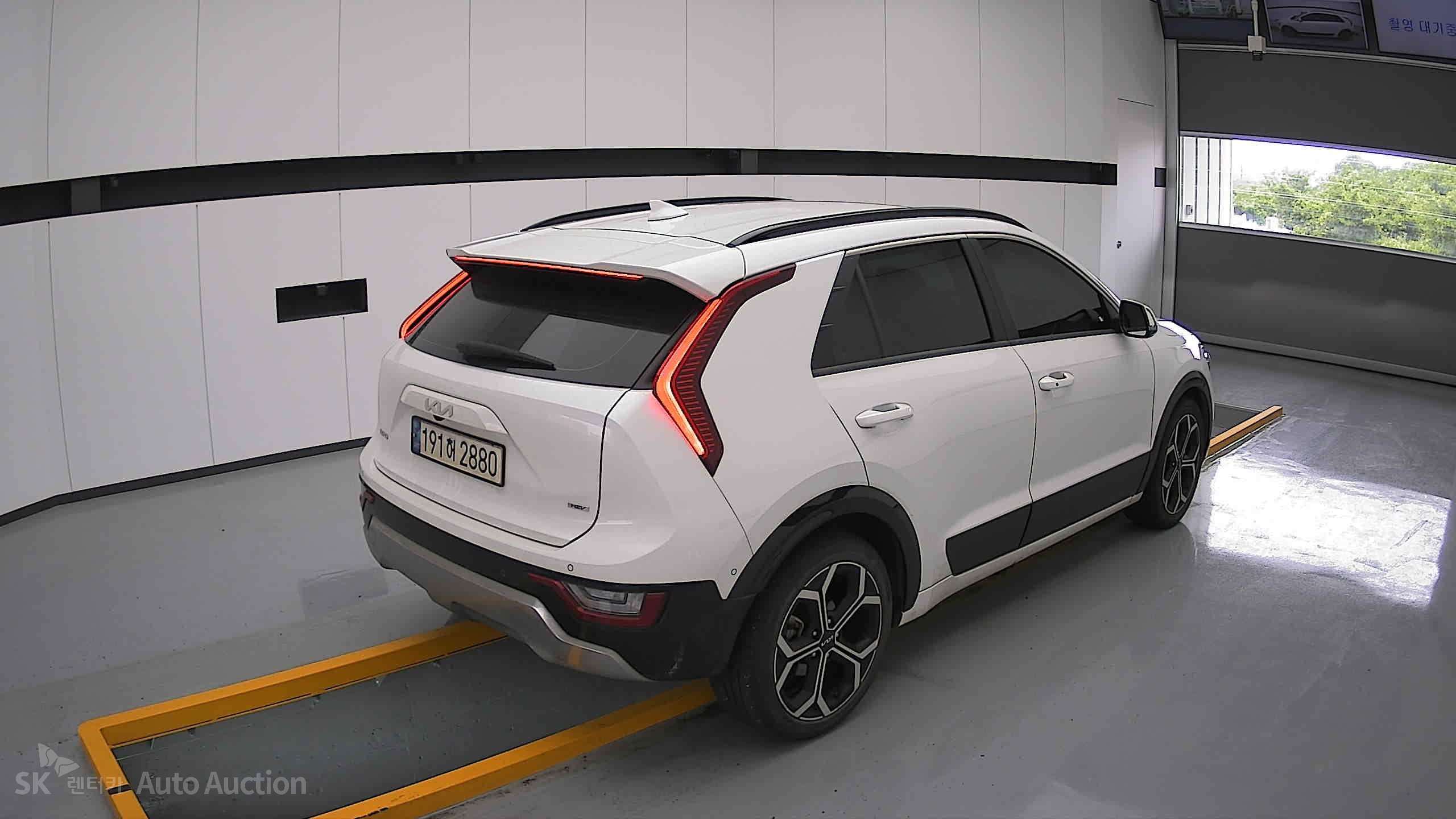 2022 - kia all-new niro