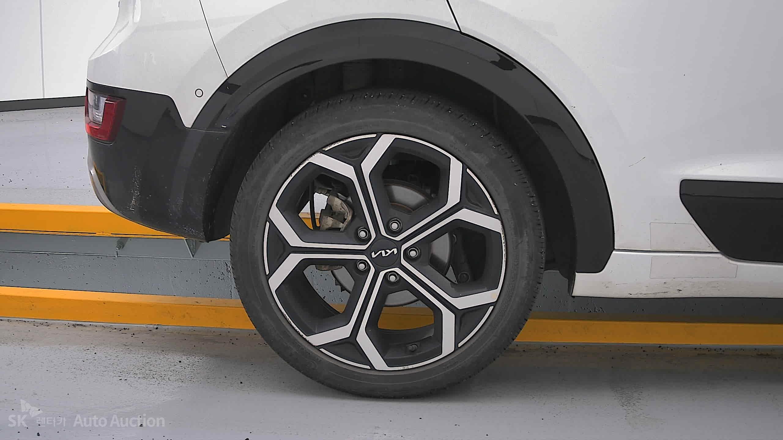 2022 - kia all-new niro