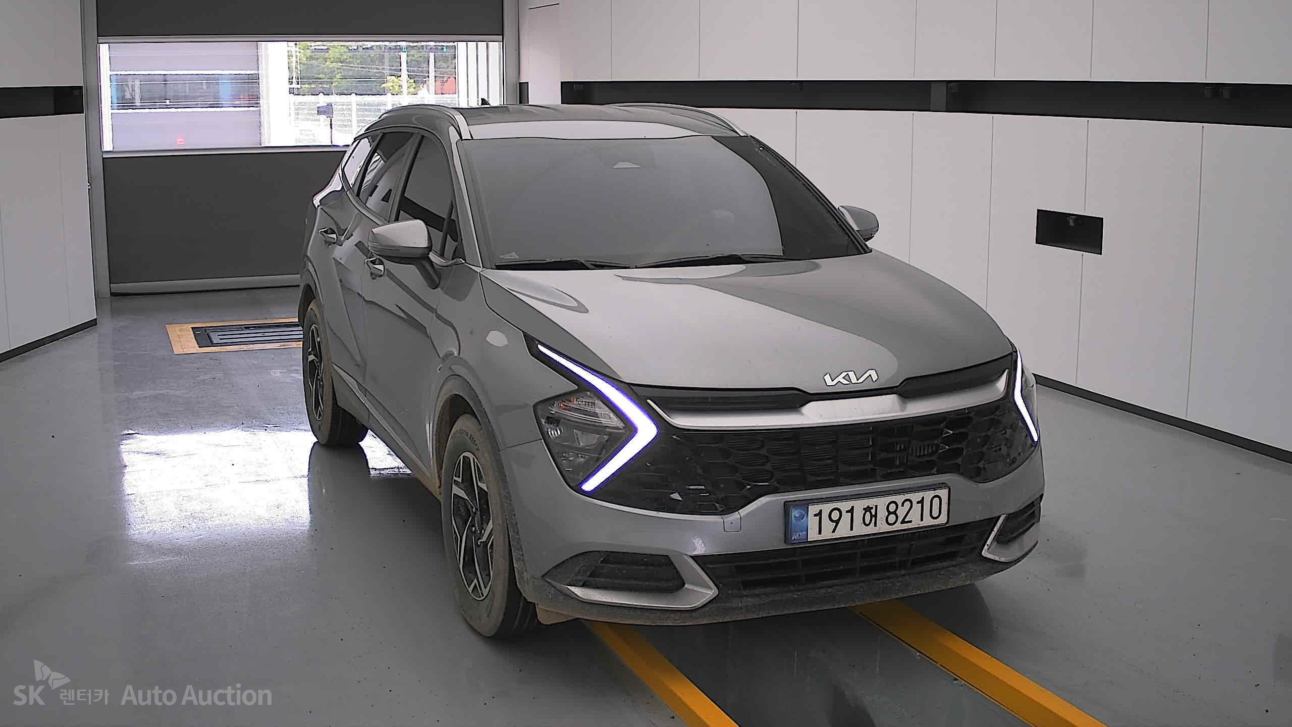 2023 - kia sportage
