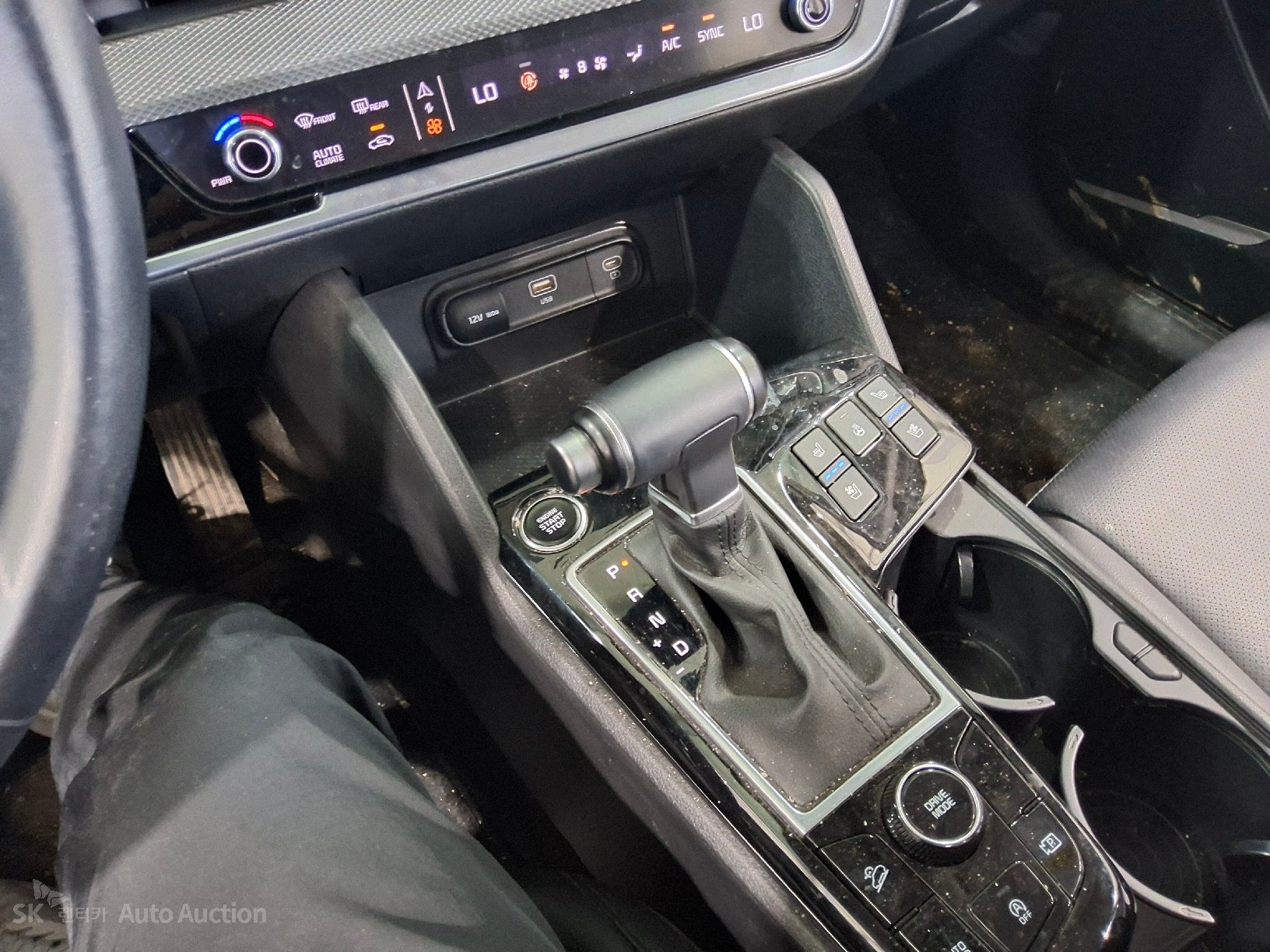 2023 - kia sportage