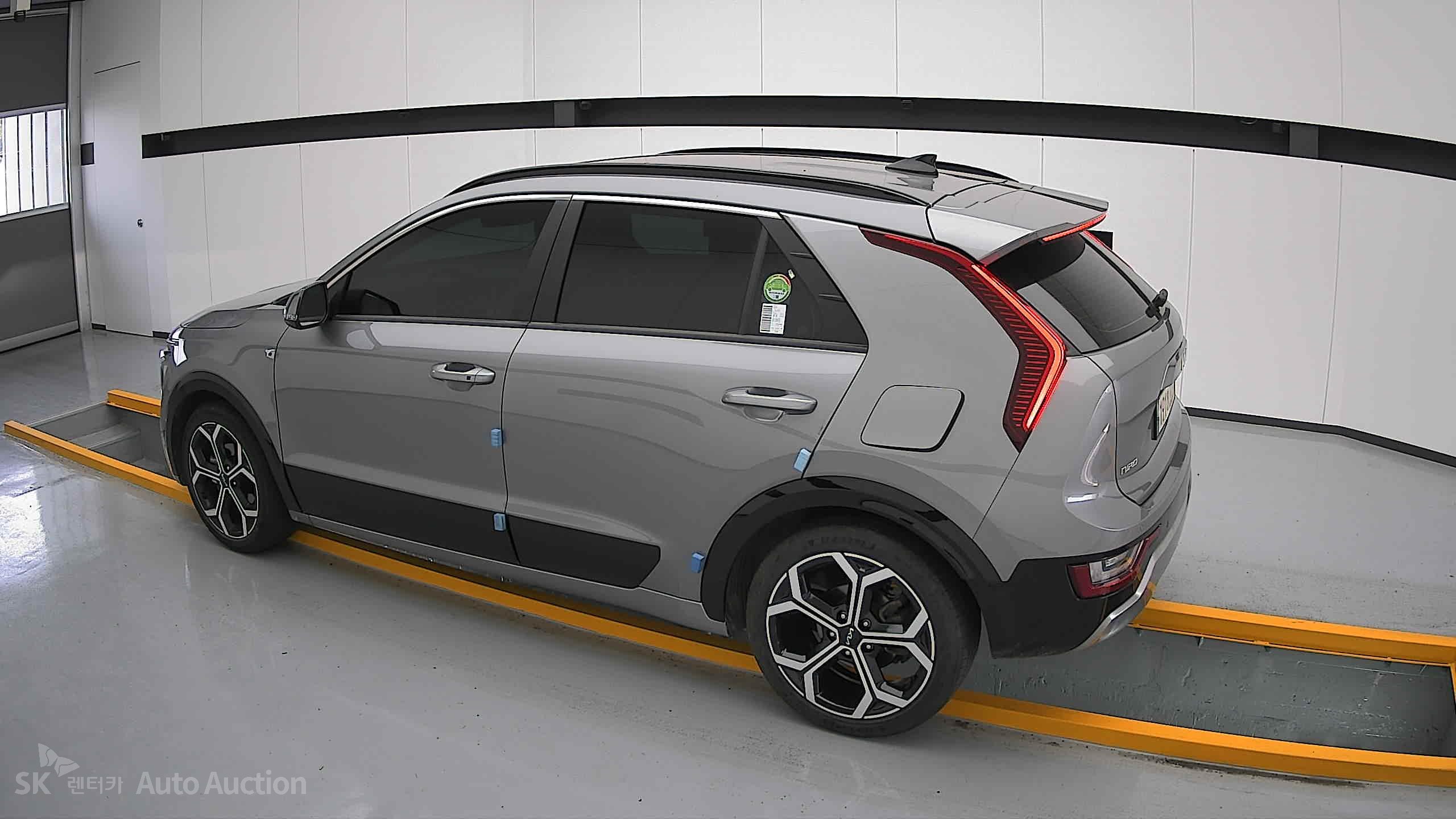 2022 - kia all-new niro