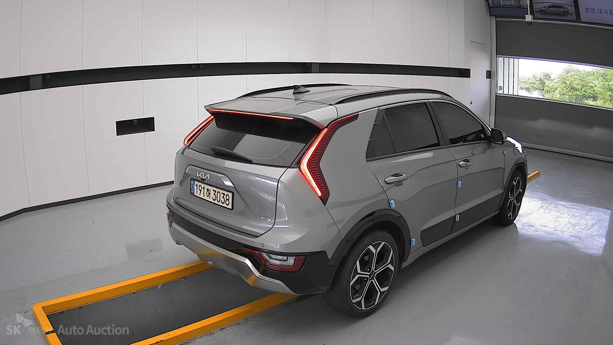 2022 - kia all-new niro