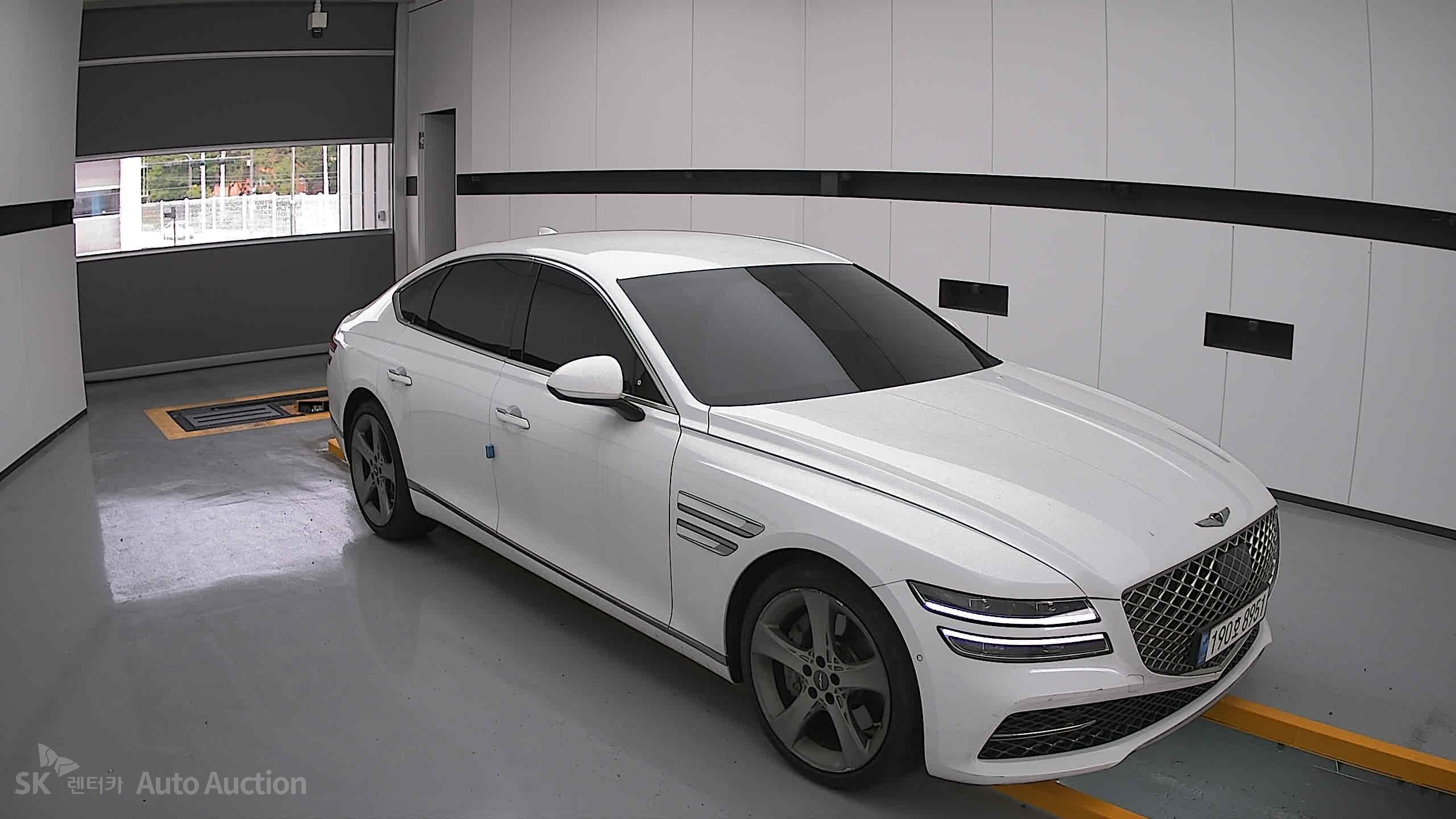2022 - genesis g80