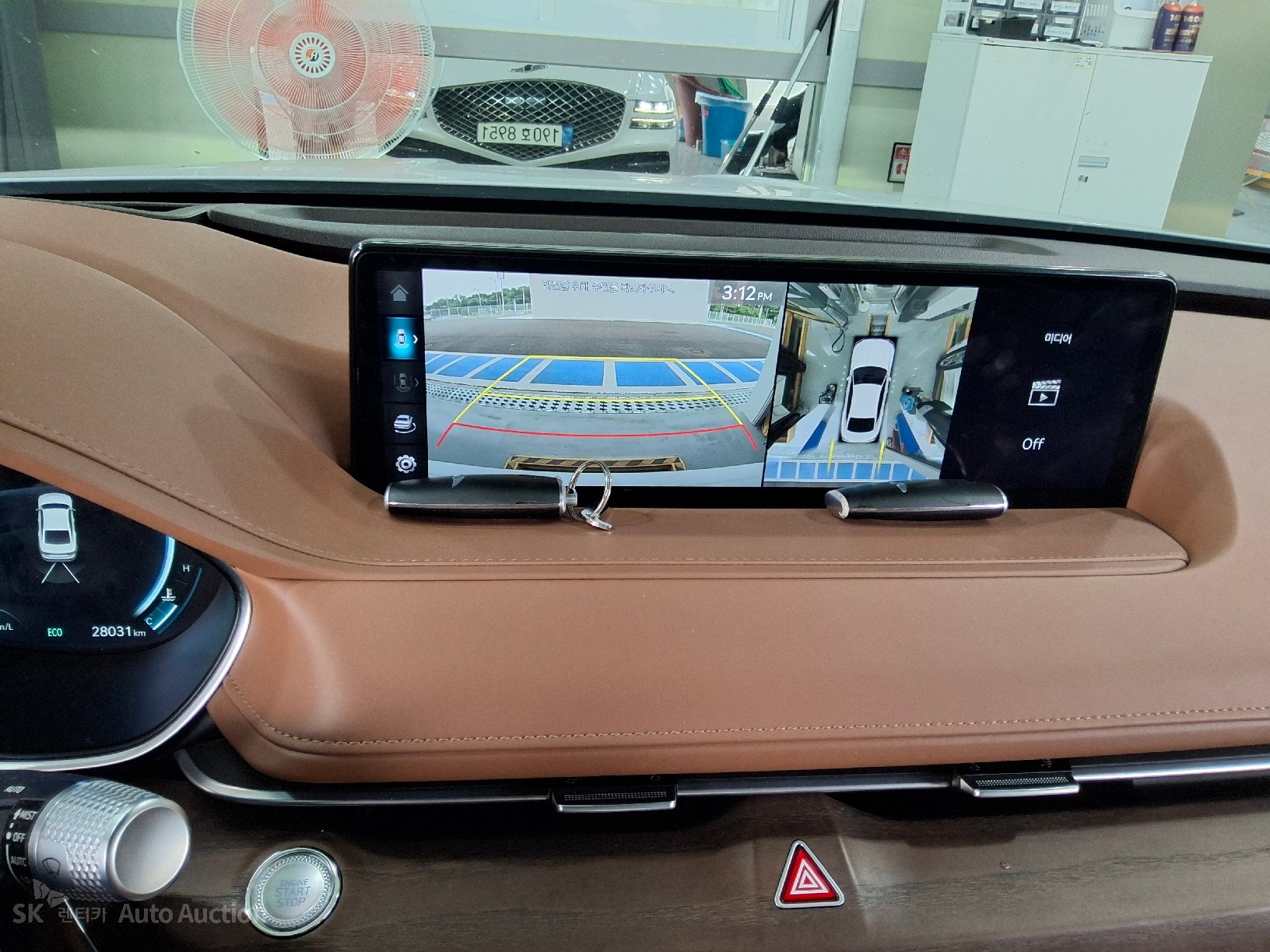 2022 - genesis g80