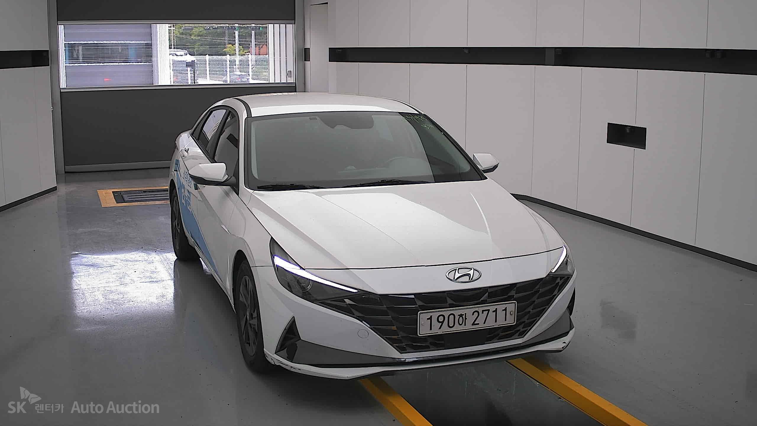2023 - hyundai avante