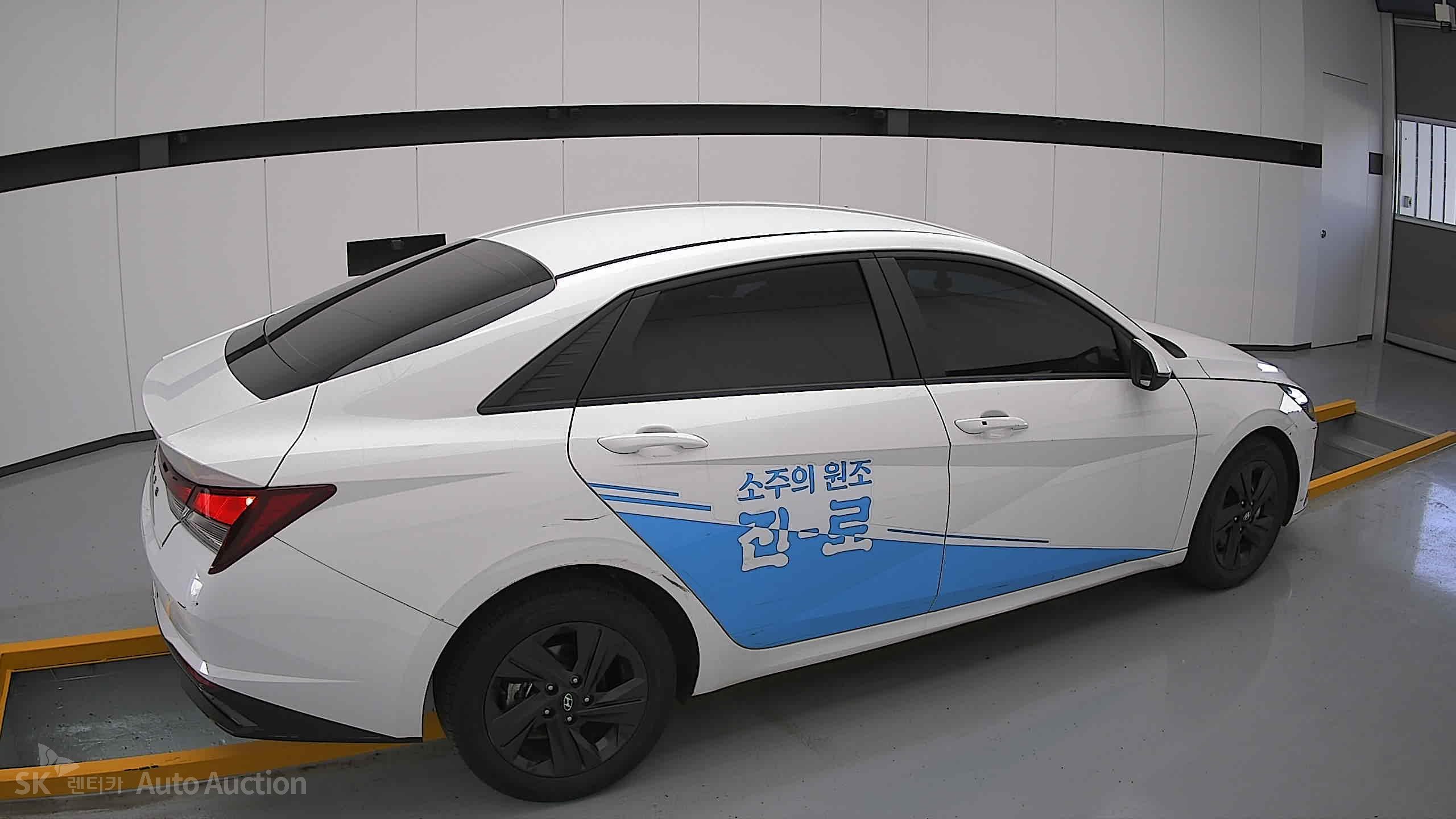 2023 - hyundai avante