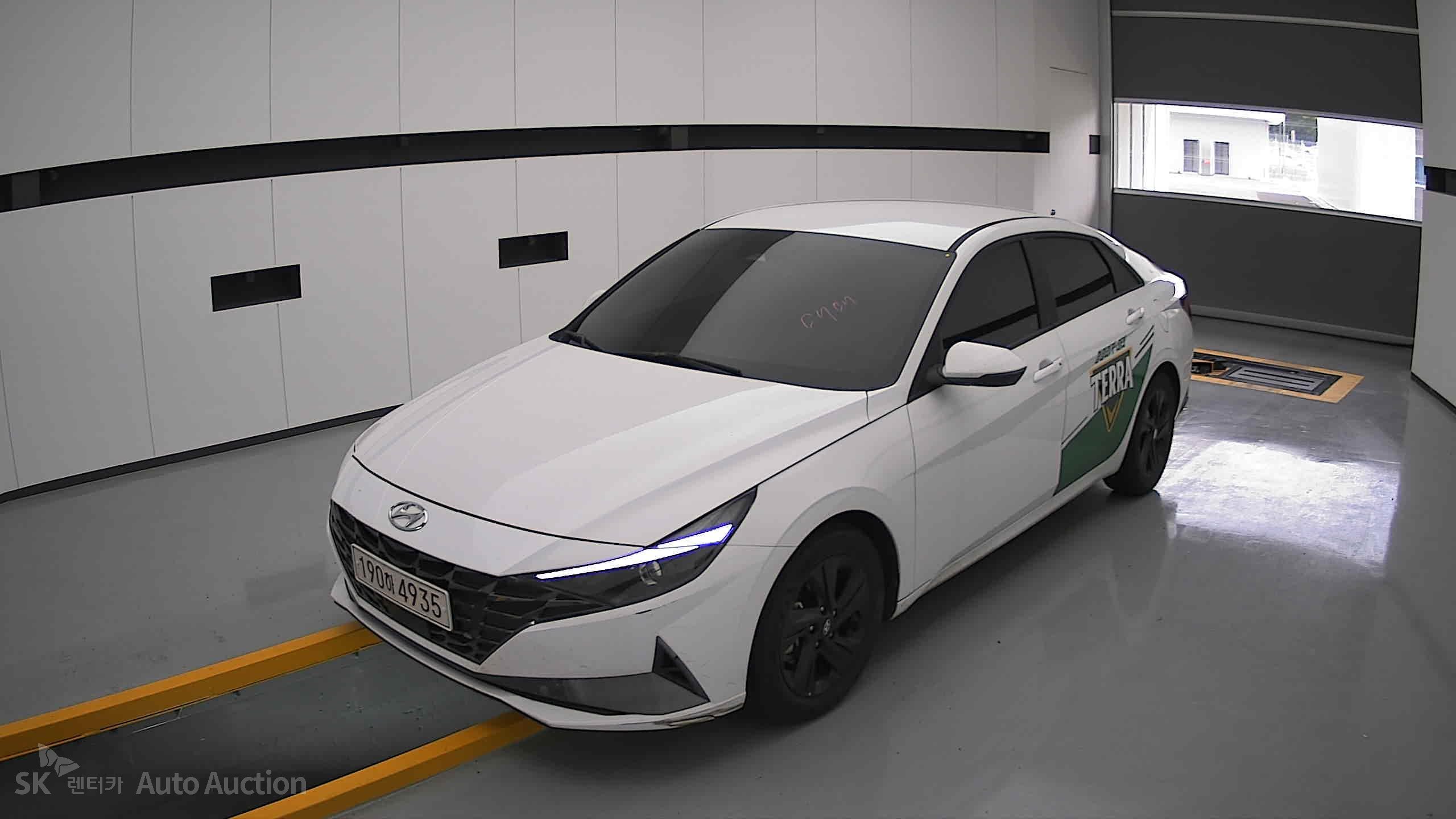2023 - hyundai avante