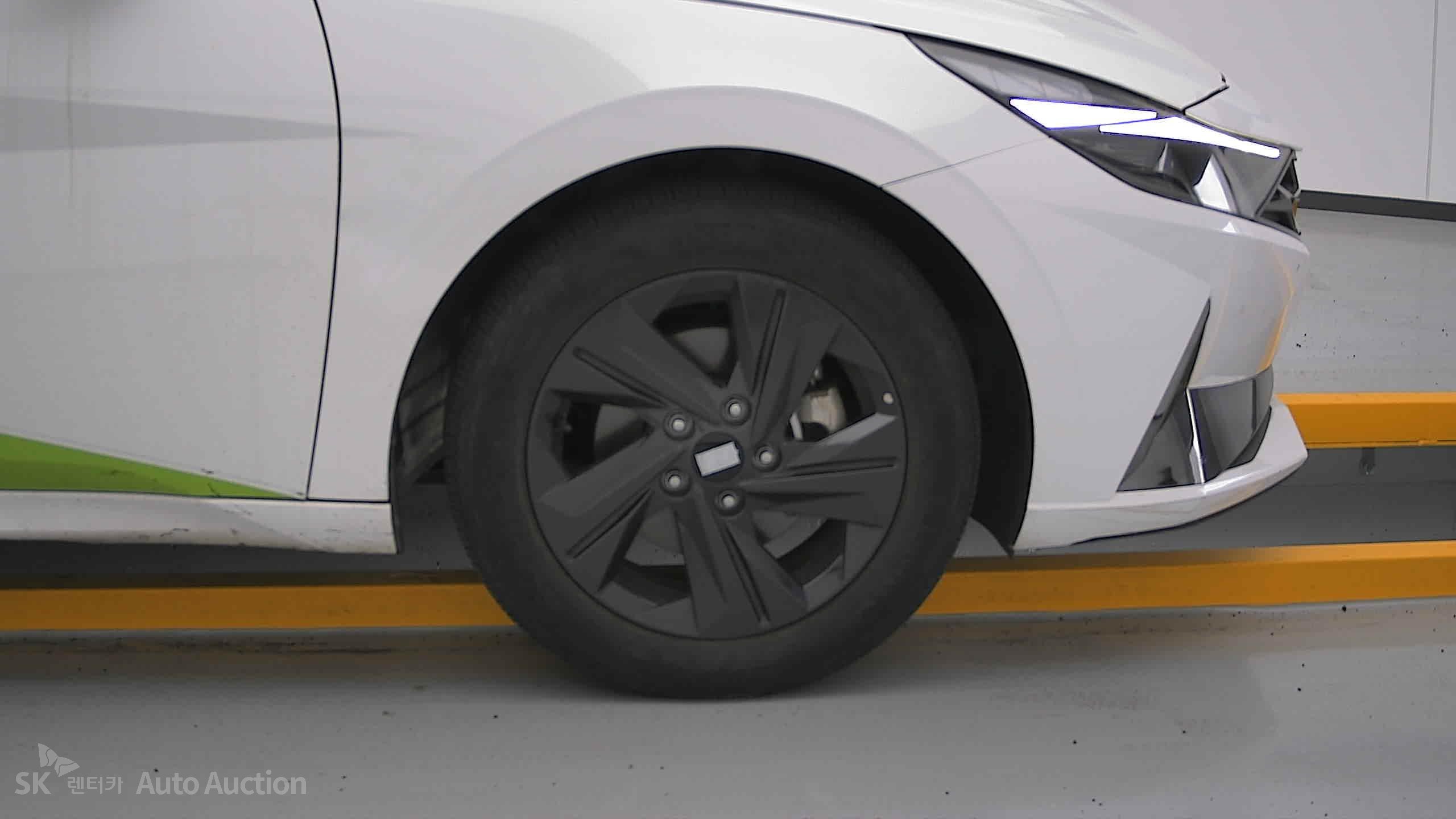 2023 - hyundai avante
