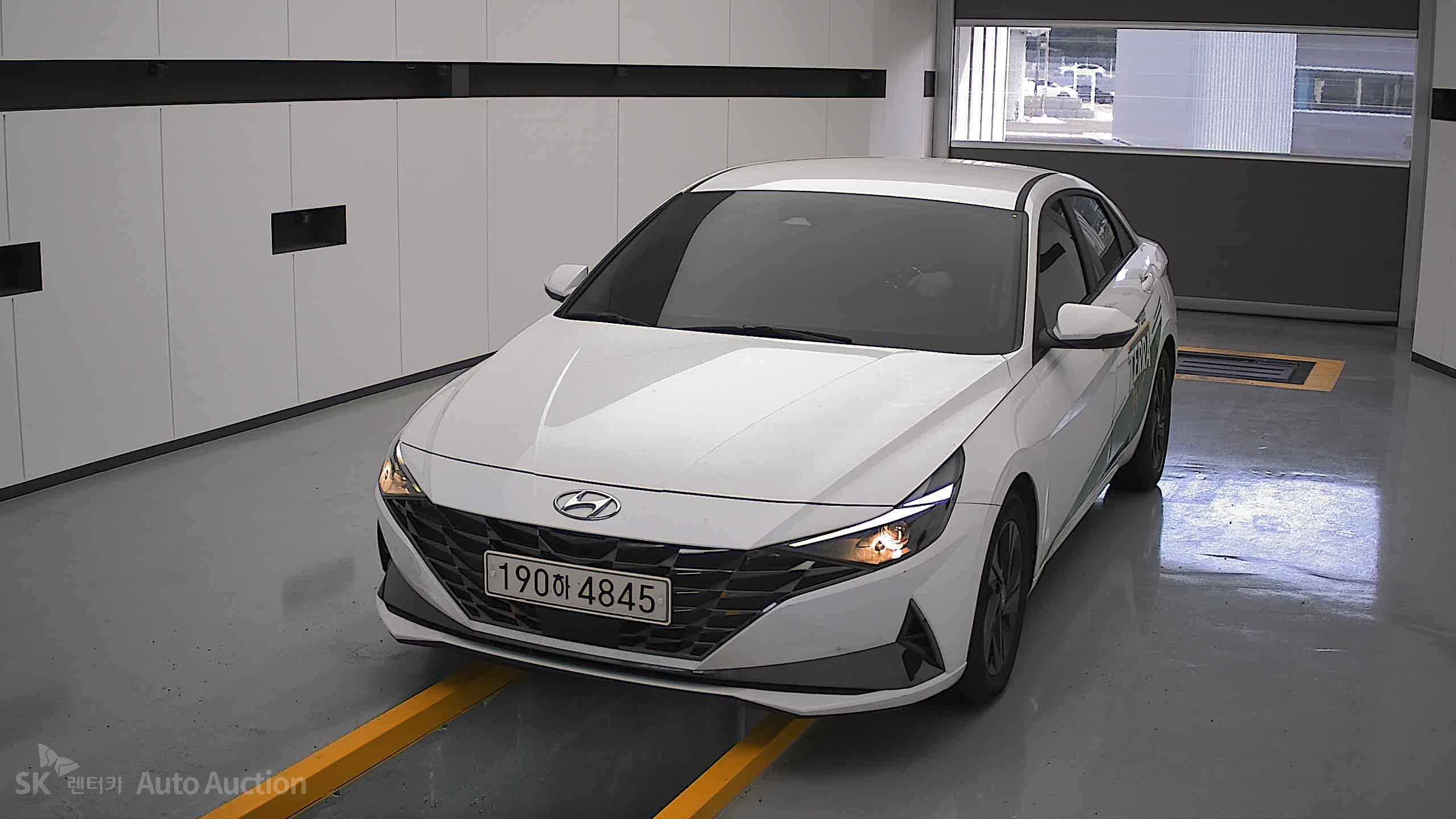 2023 - hyundai avante