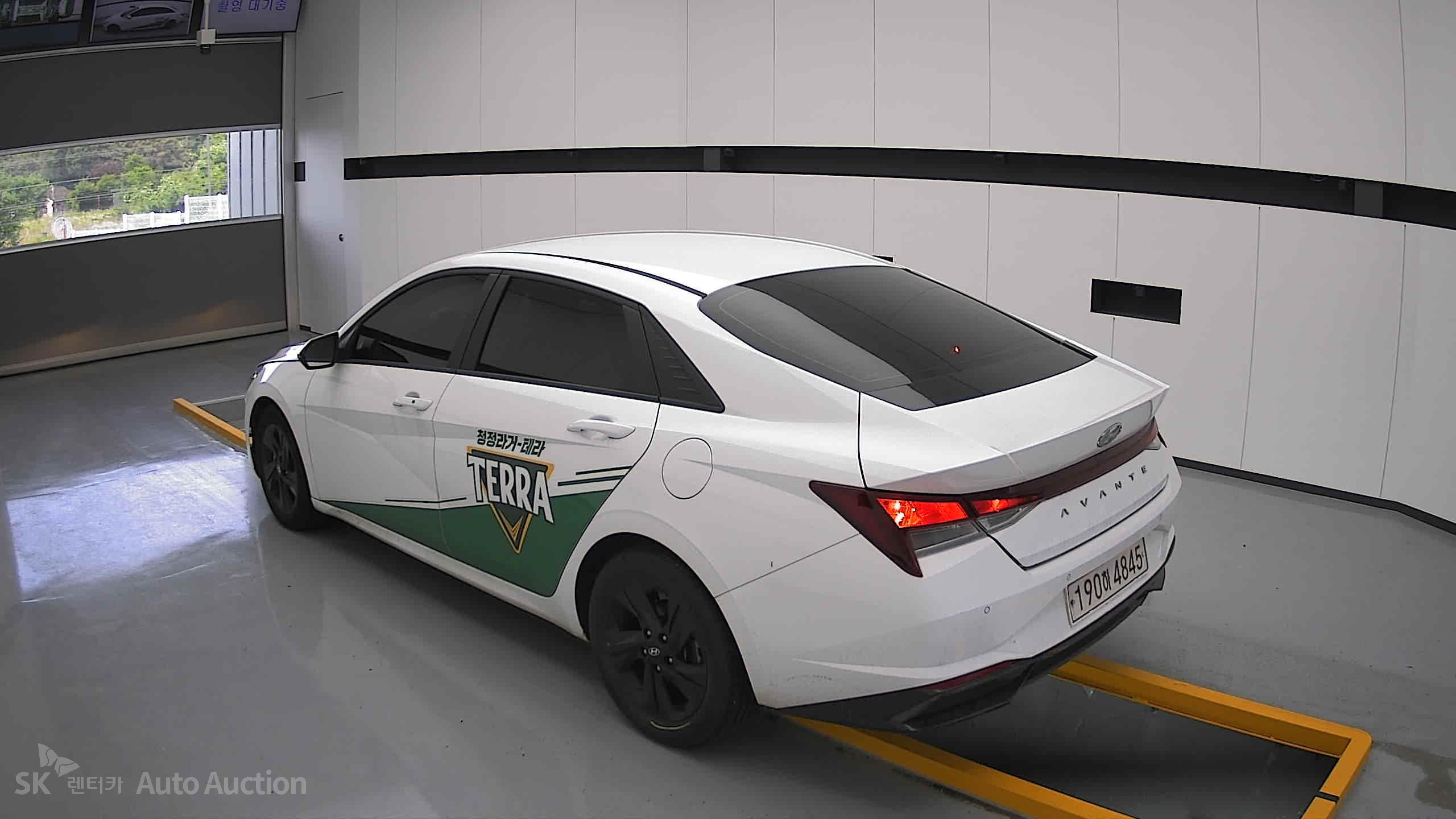 2023 - hyundai avante