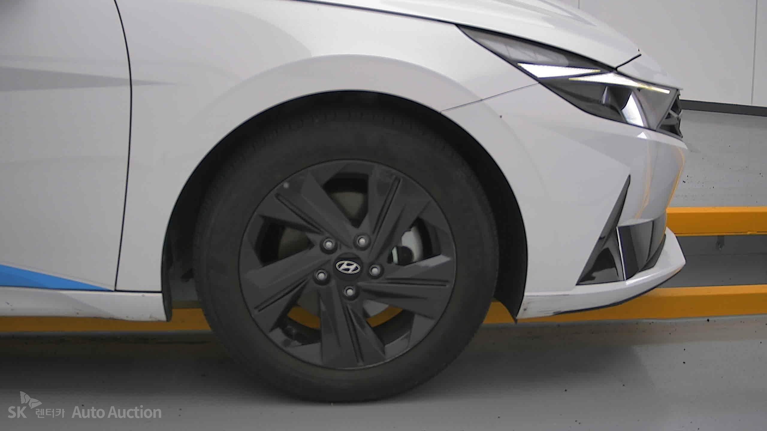 2023 - hyundai avante