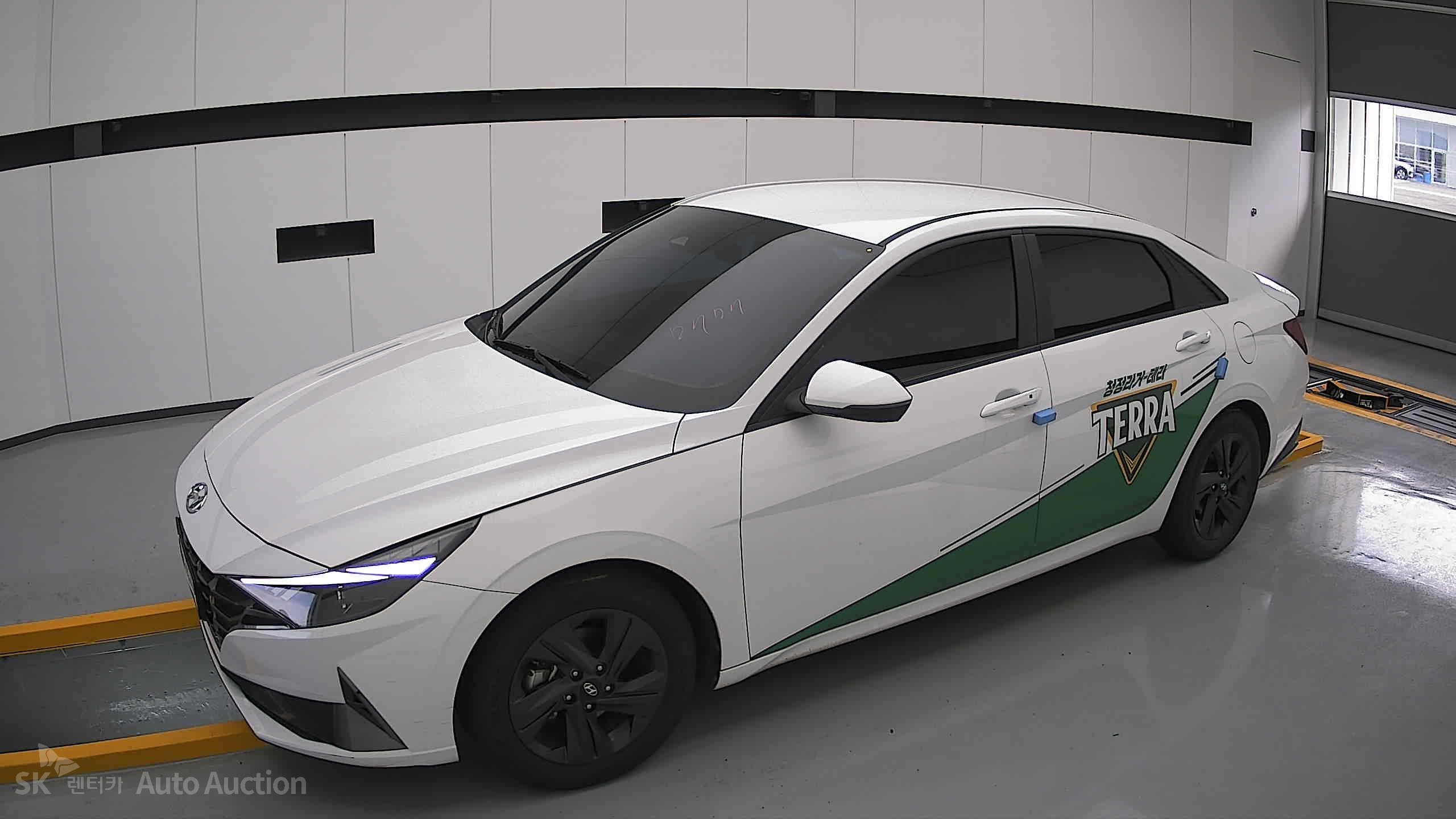 2023 - hyundai avante
