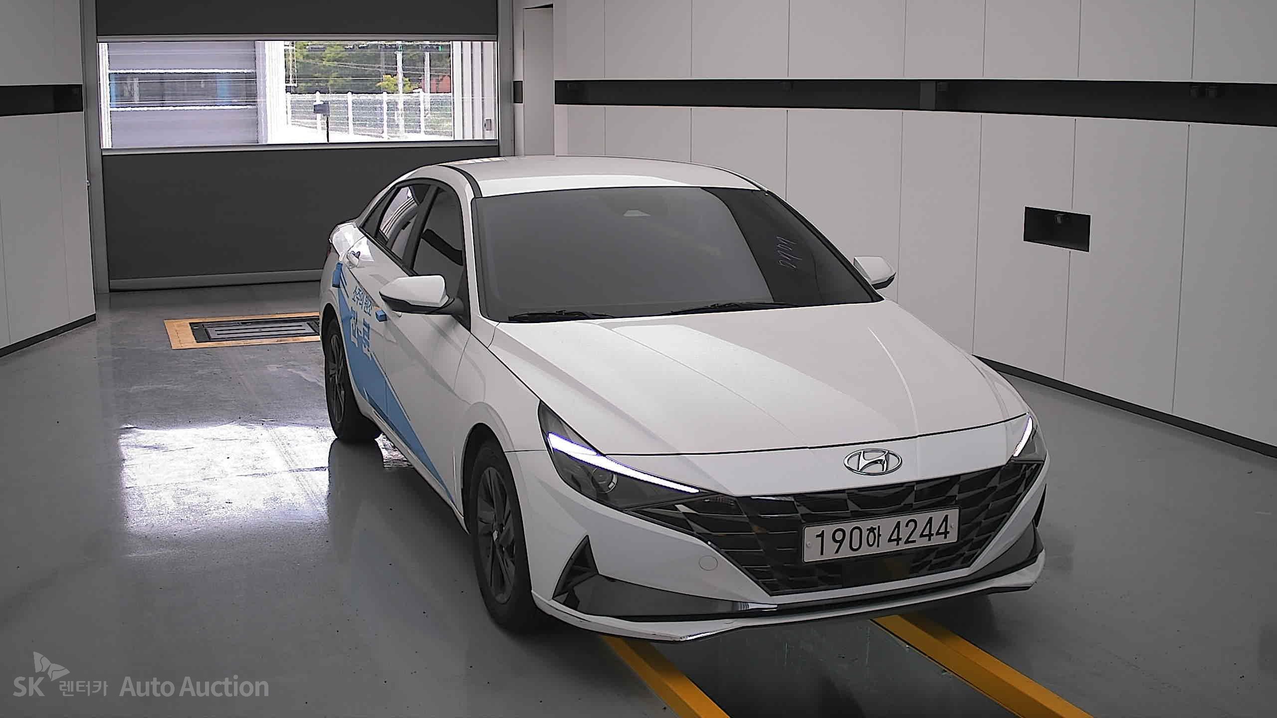 2023 - hyundai avante