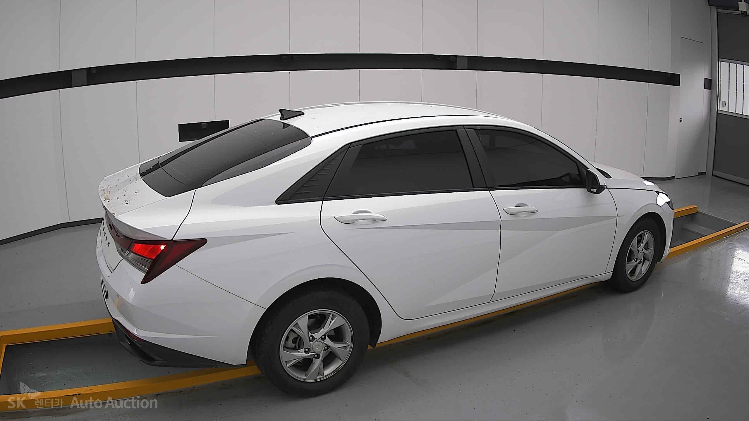 2023 - hyundai avante