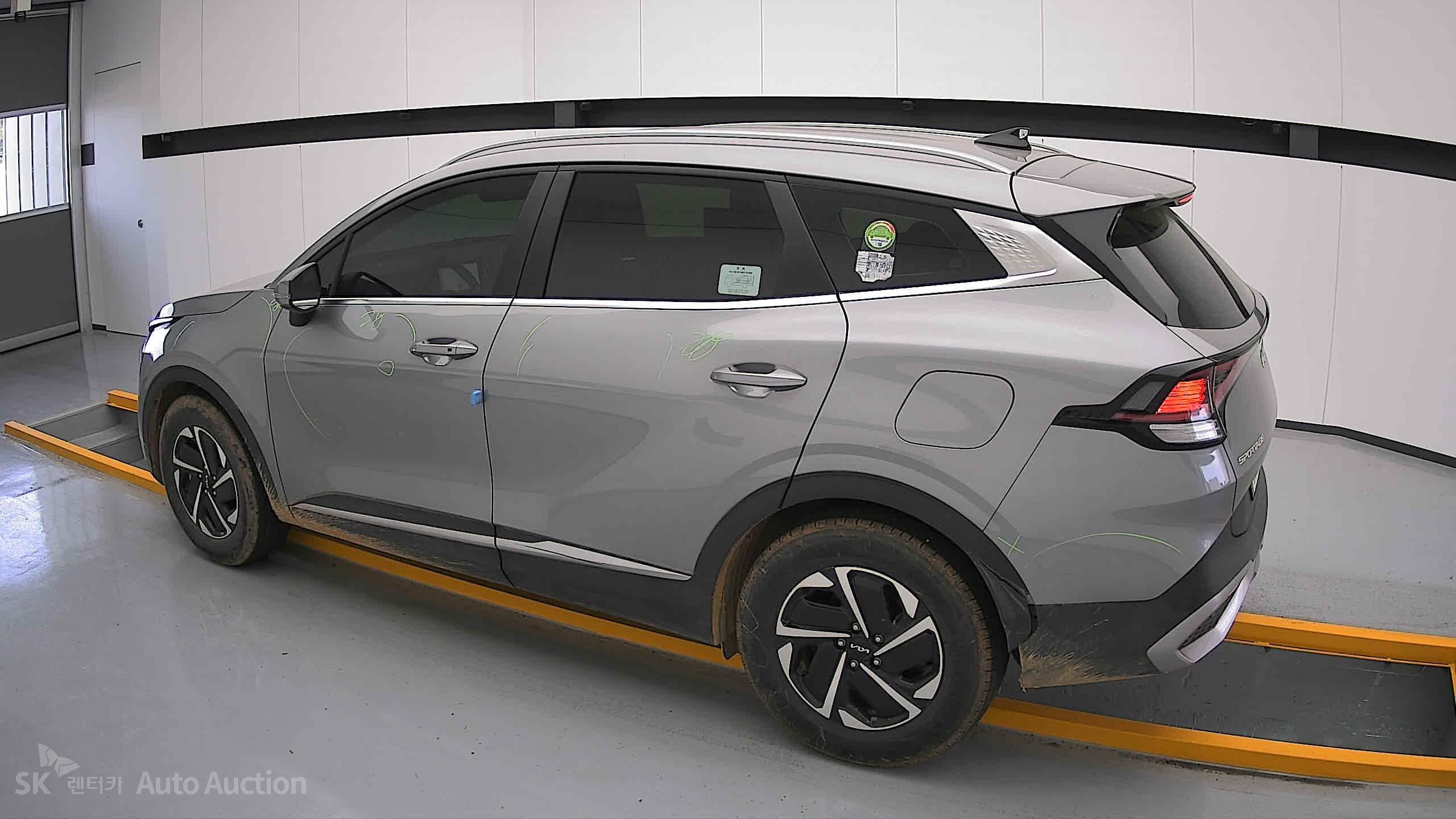 2023 - kia sportage