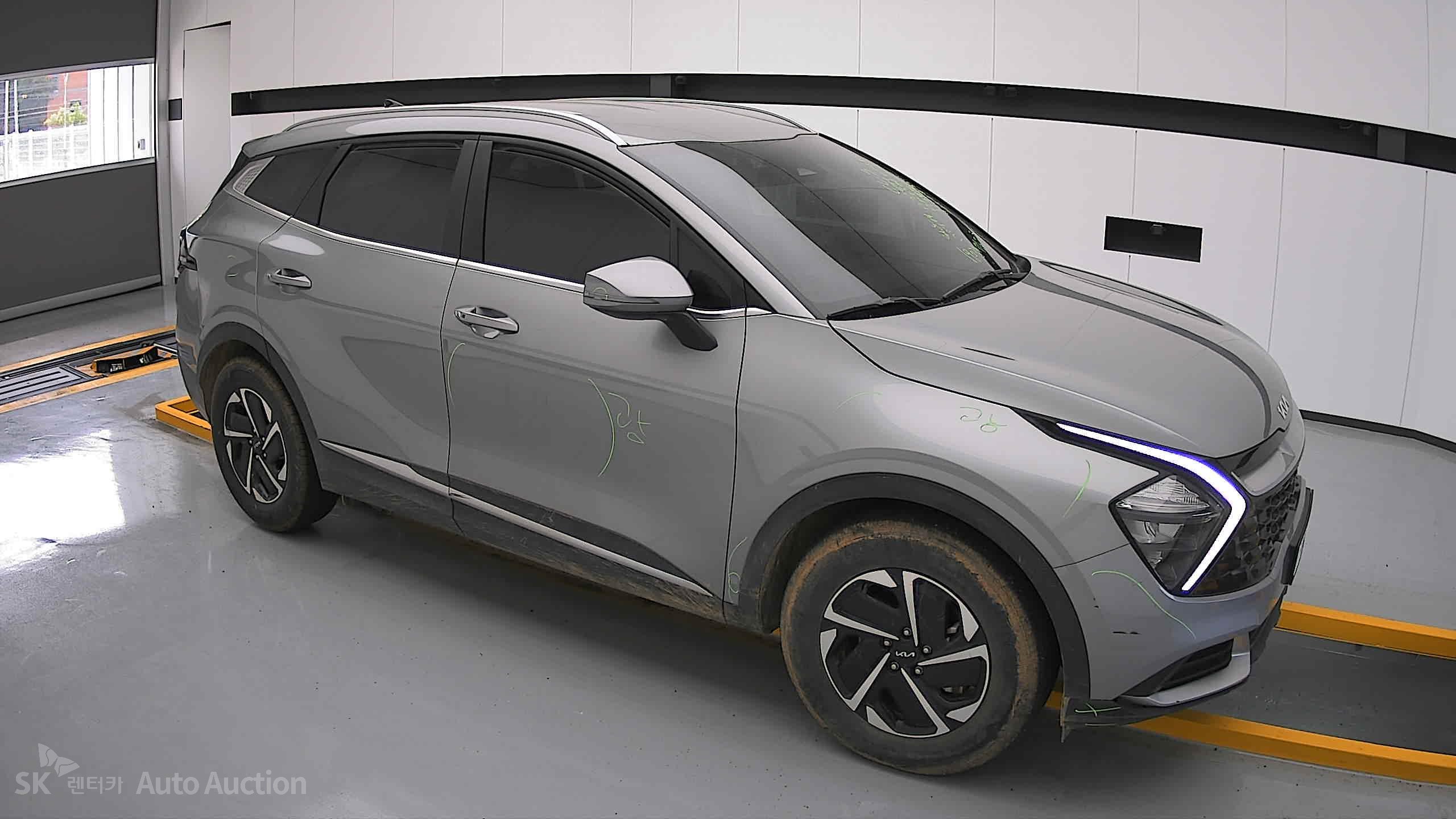 2023 - kia sportage