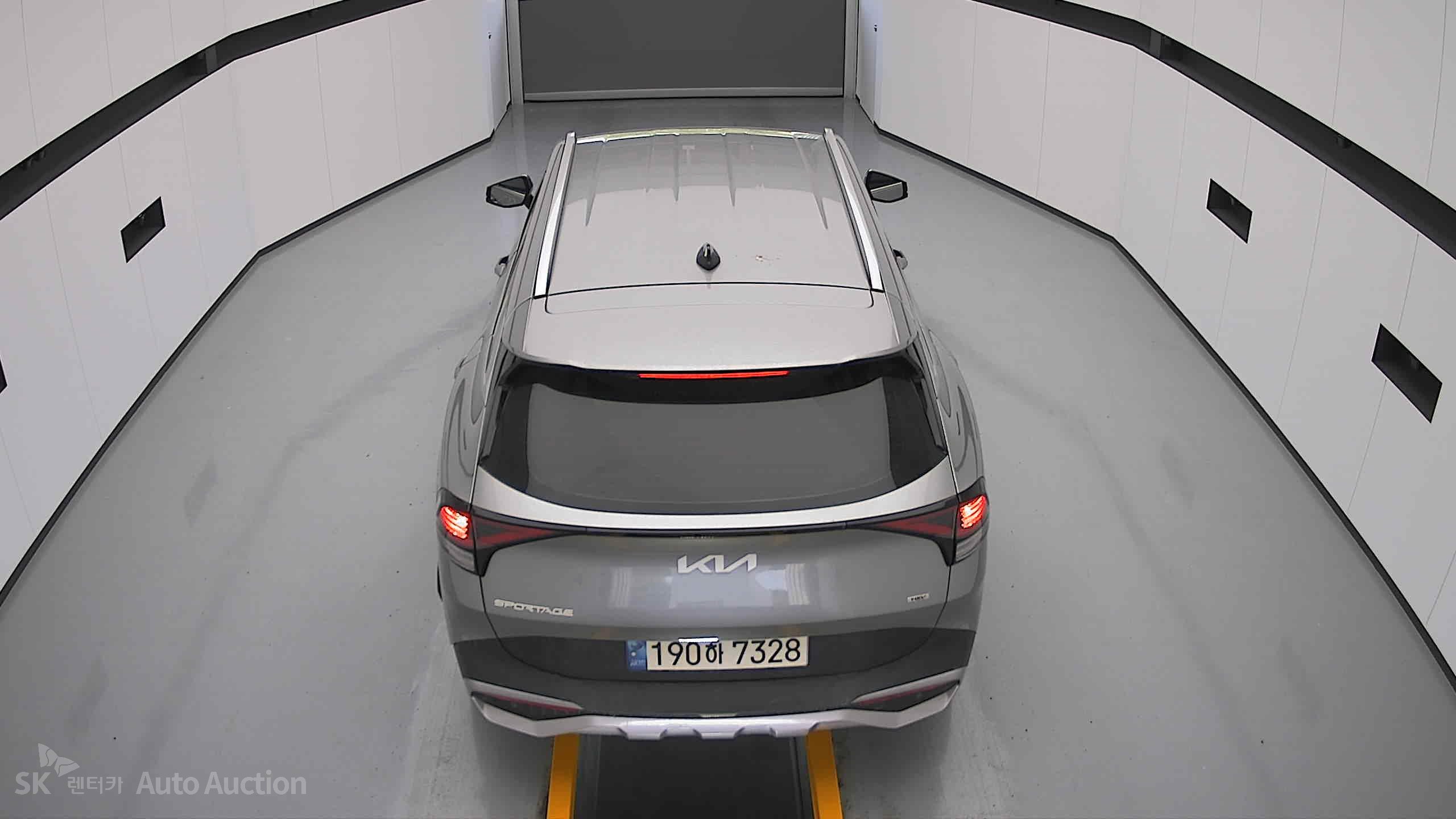 2023 - kia sportage