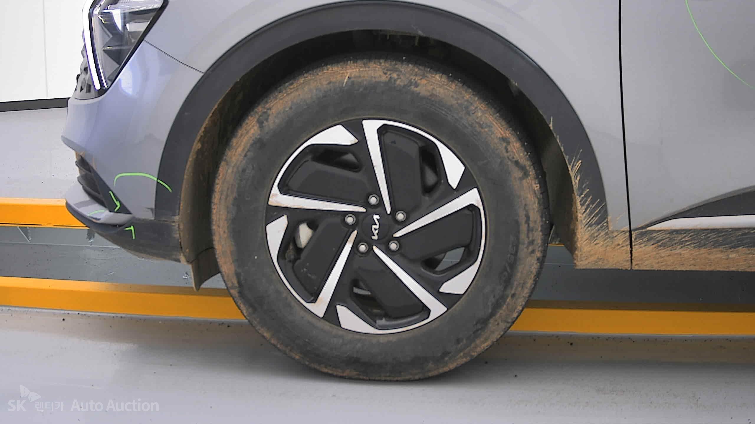 2023 - kia sportage