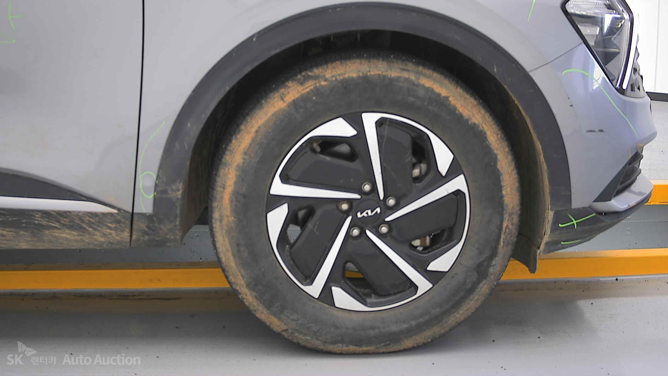 2023 - kia sportage