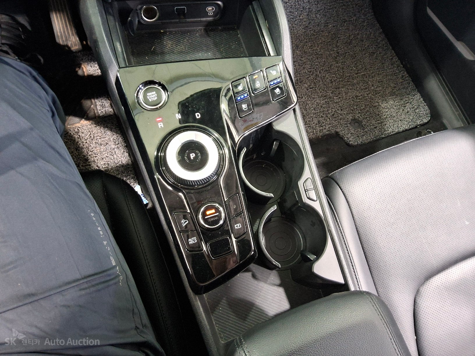 2023 - kia sportage