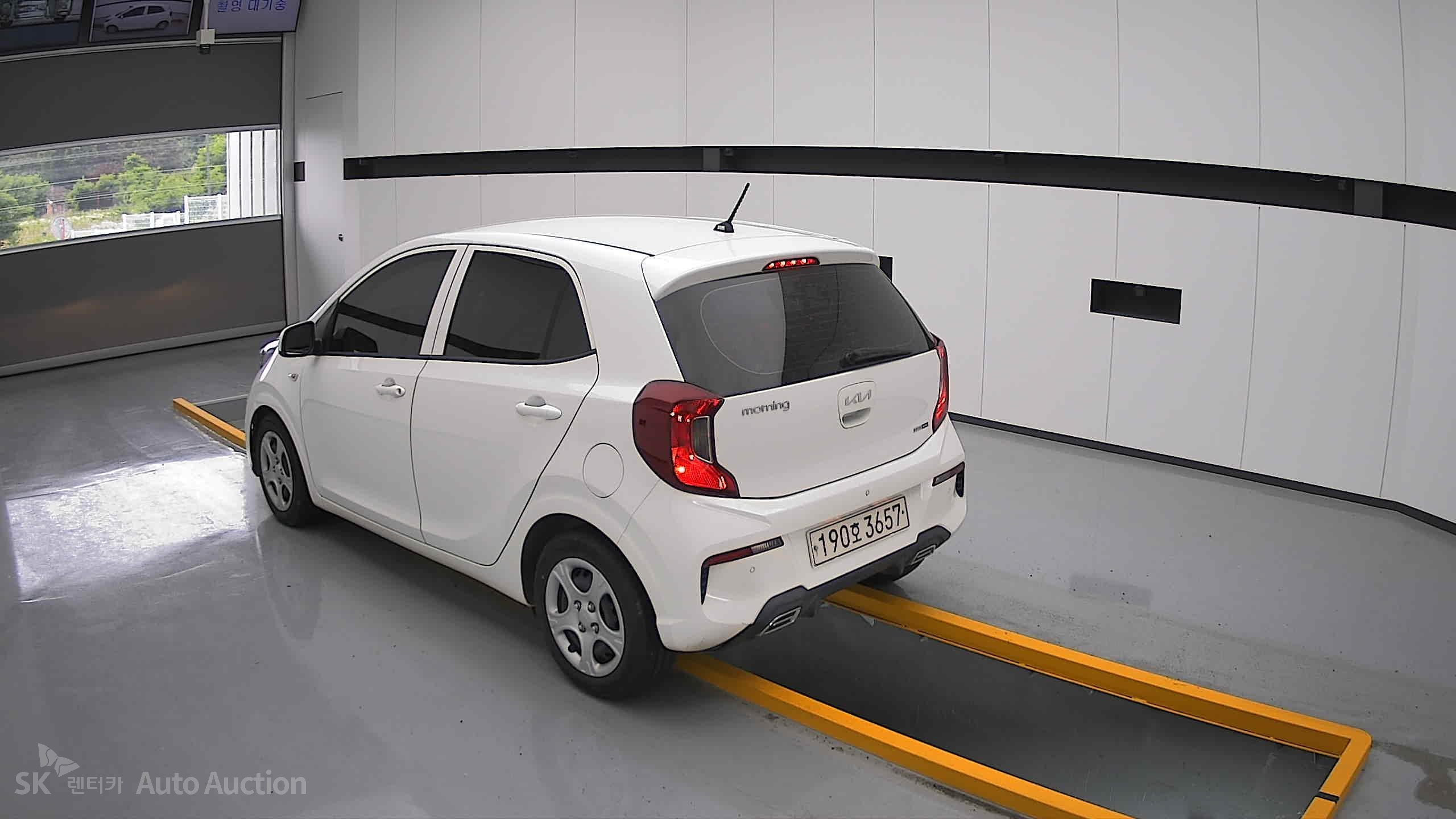 2022 - kia morning