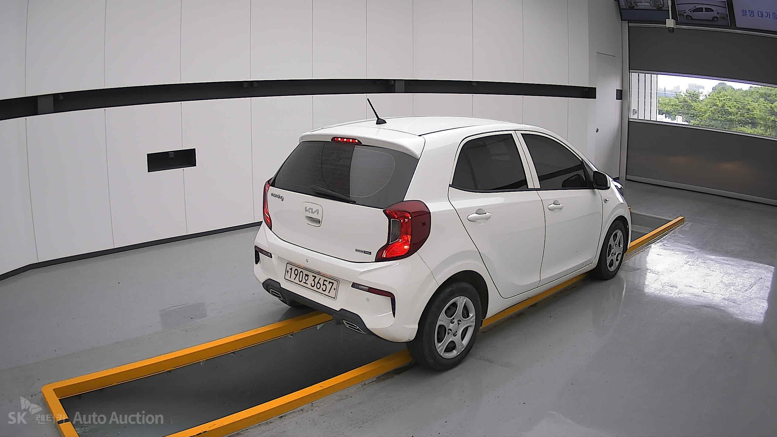 2022 - kia morning