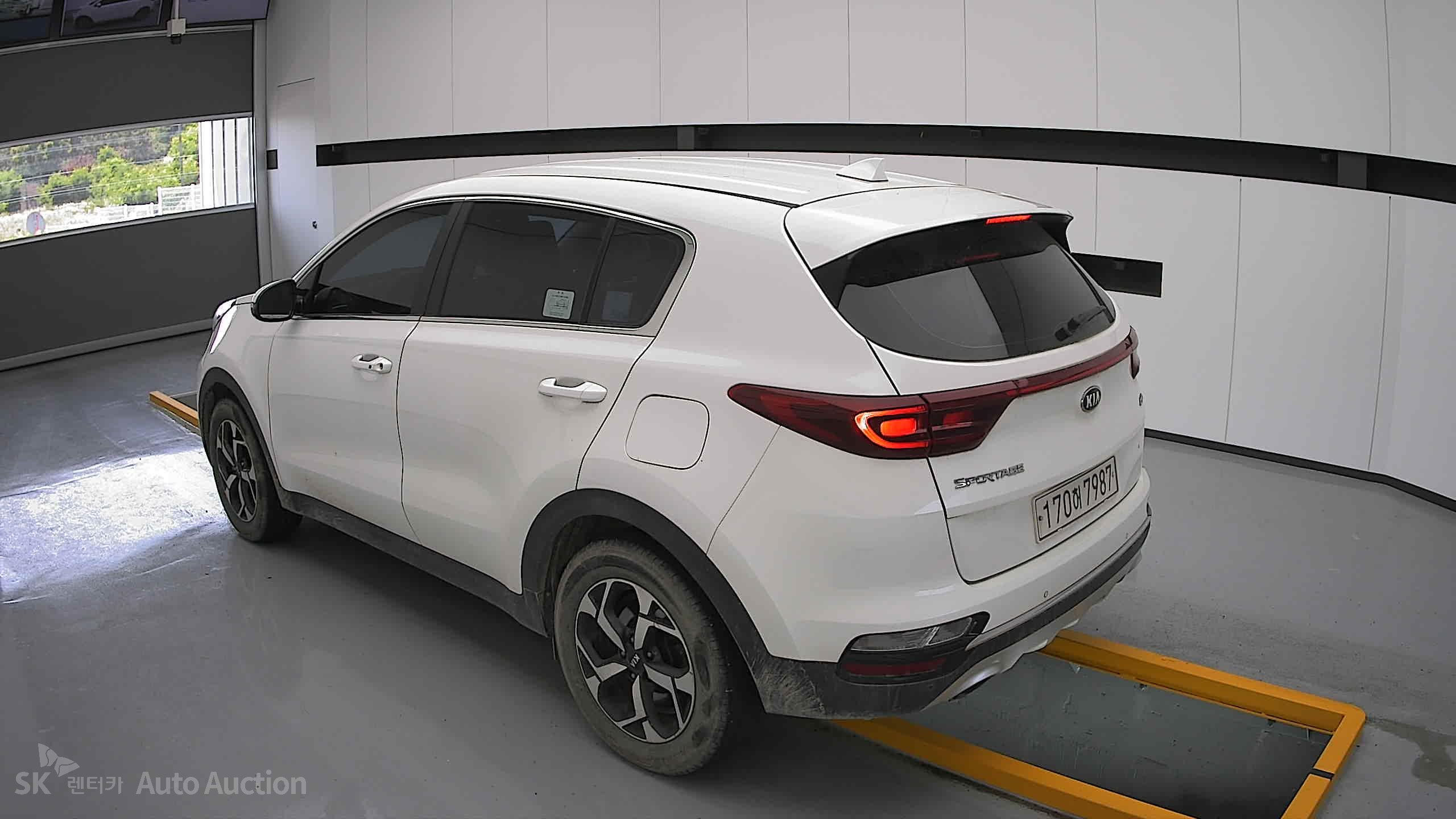 2022 - kia sportage