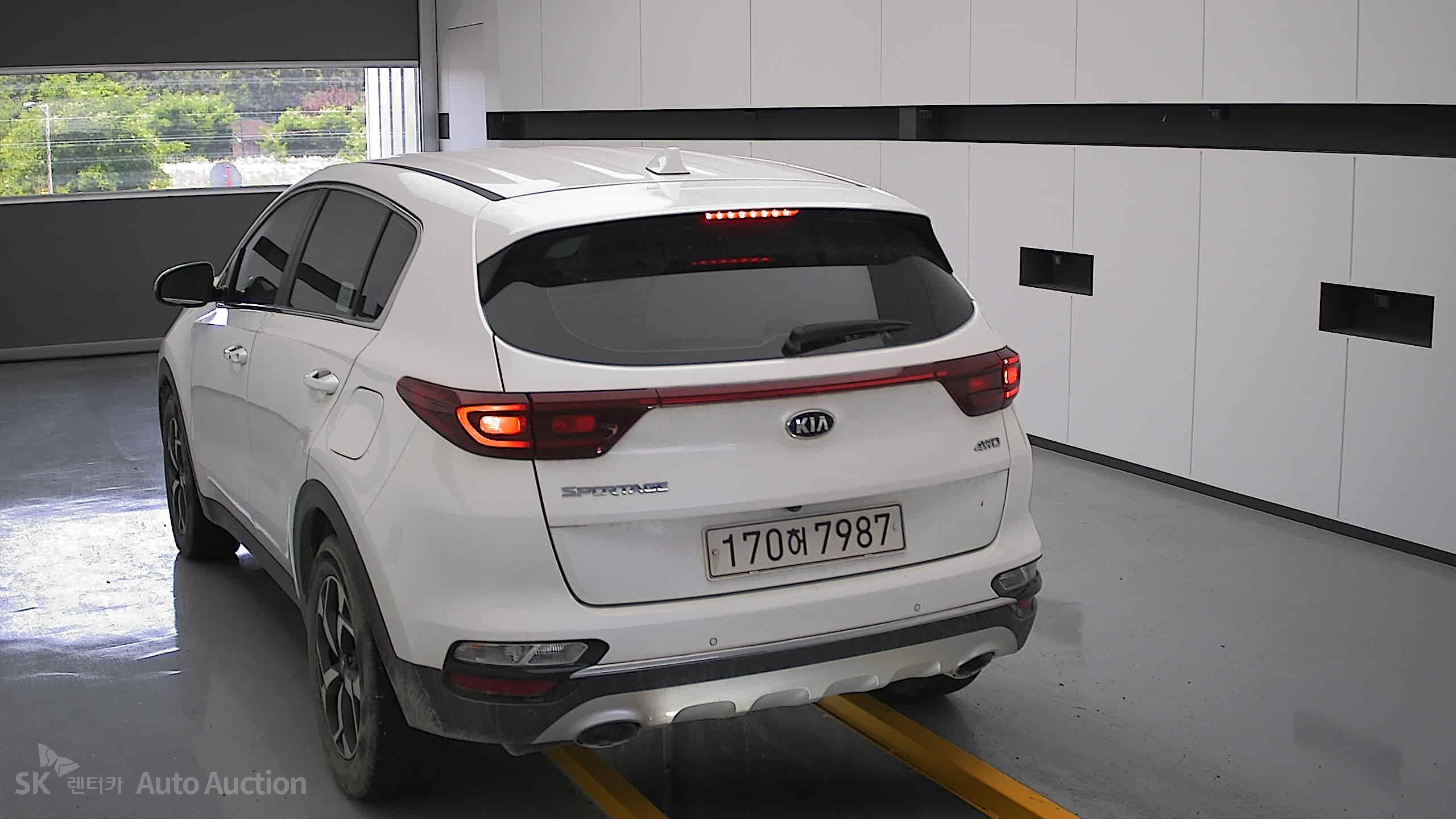 2022 - kia sportage