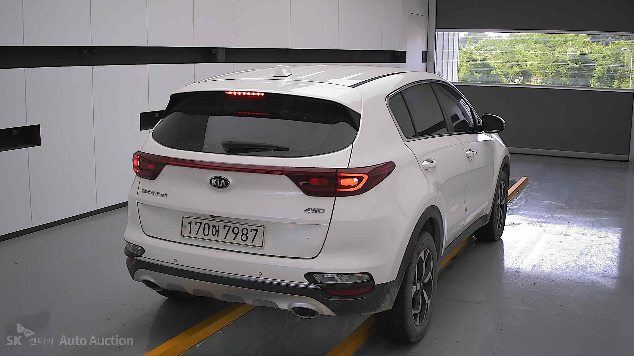 2022 - kia sportage