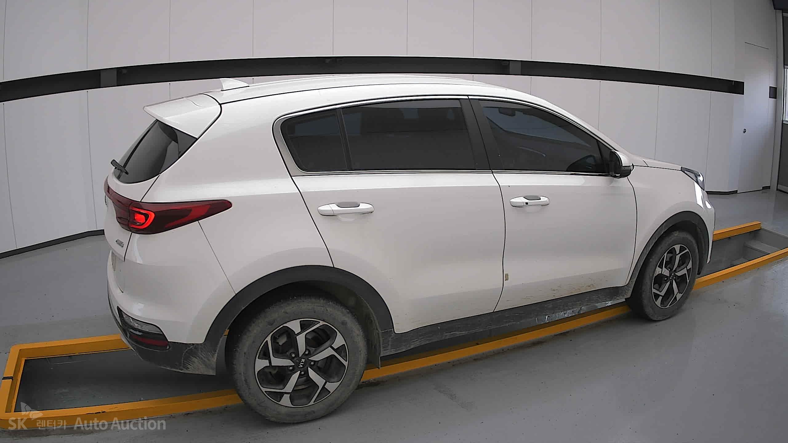 2022 - kia sportage