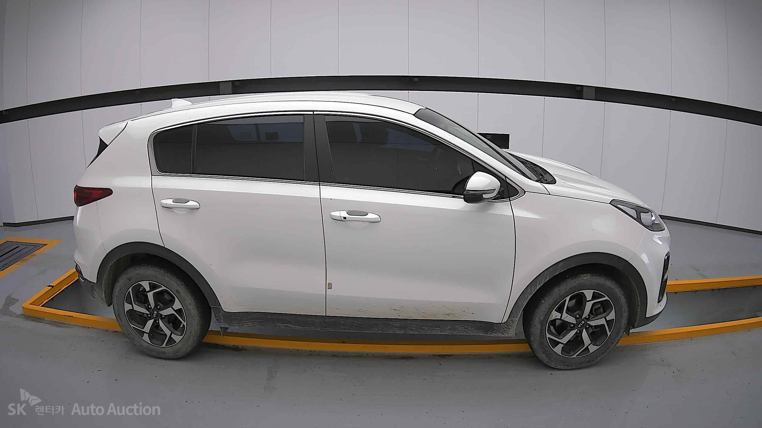 2022 - kia sportage