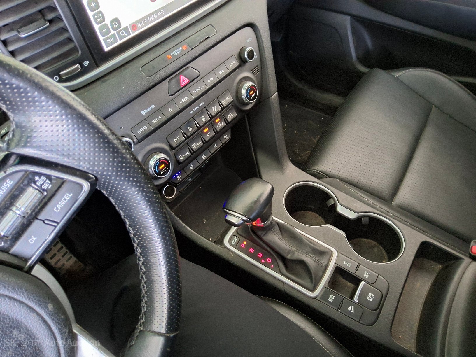 2022 - kia sportage