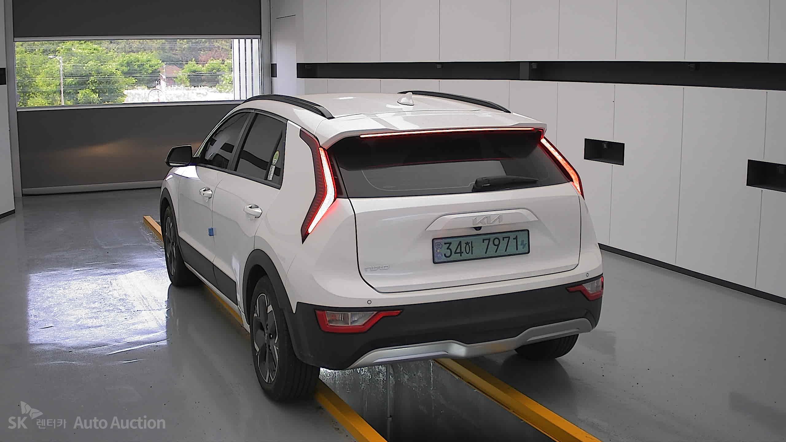 2024 - kia niro ev