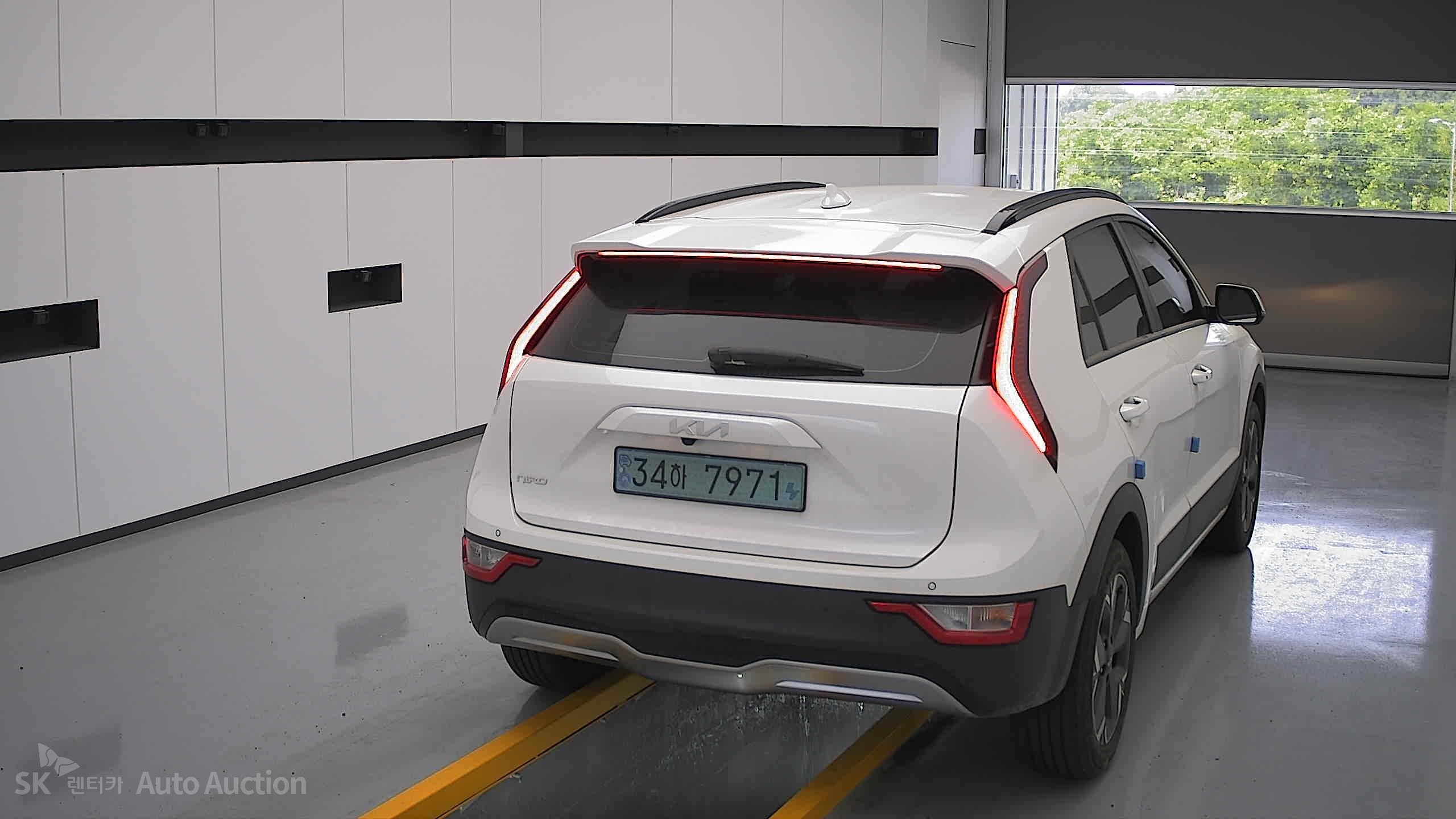 2024 - kia niro ev