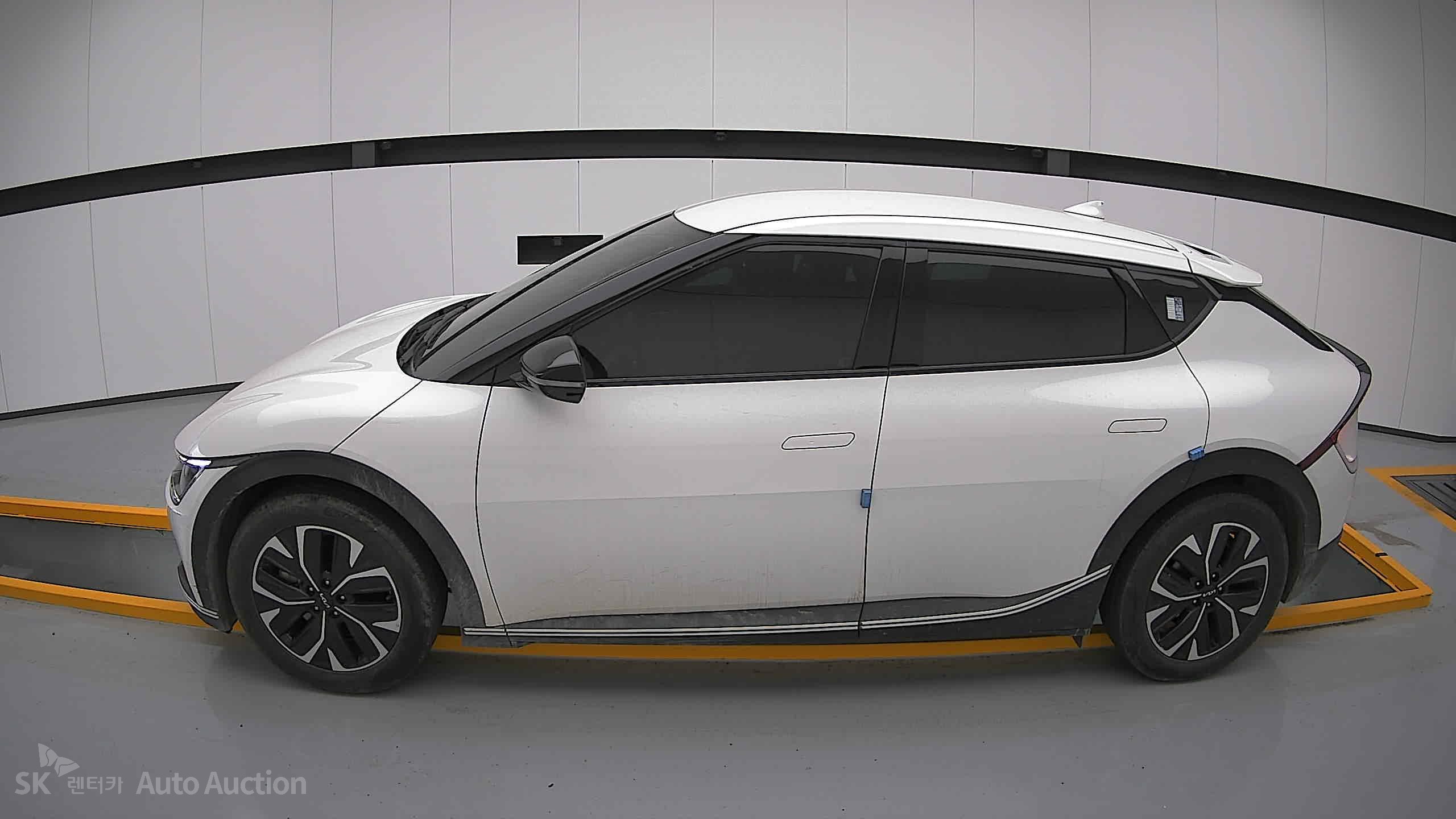 2022 - kia ev6