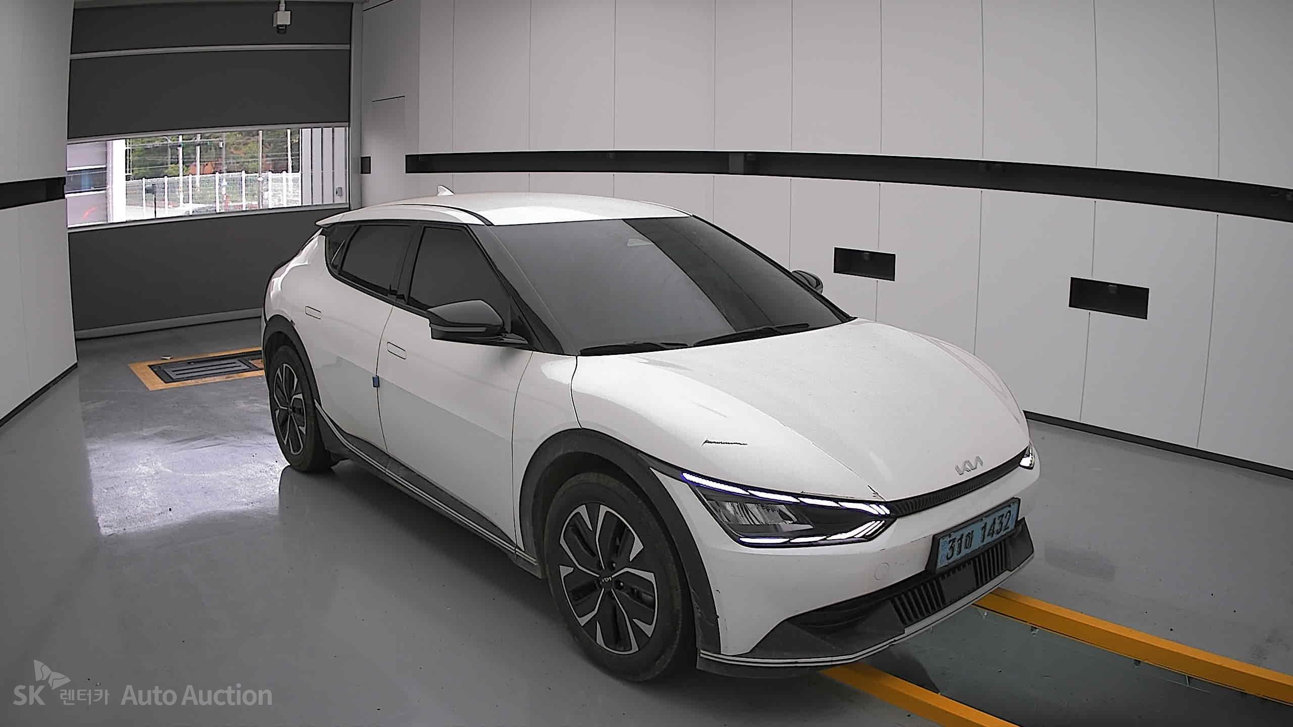 2022 - kia ev6